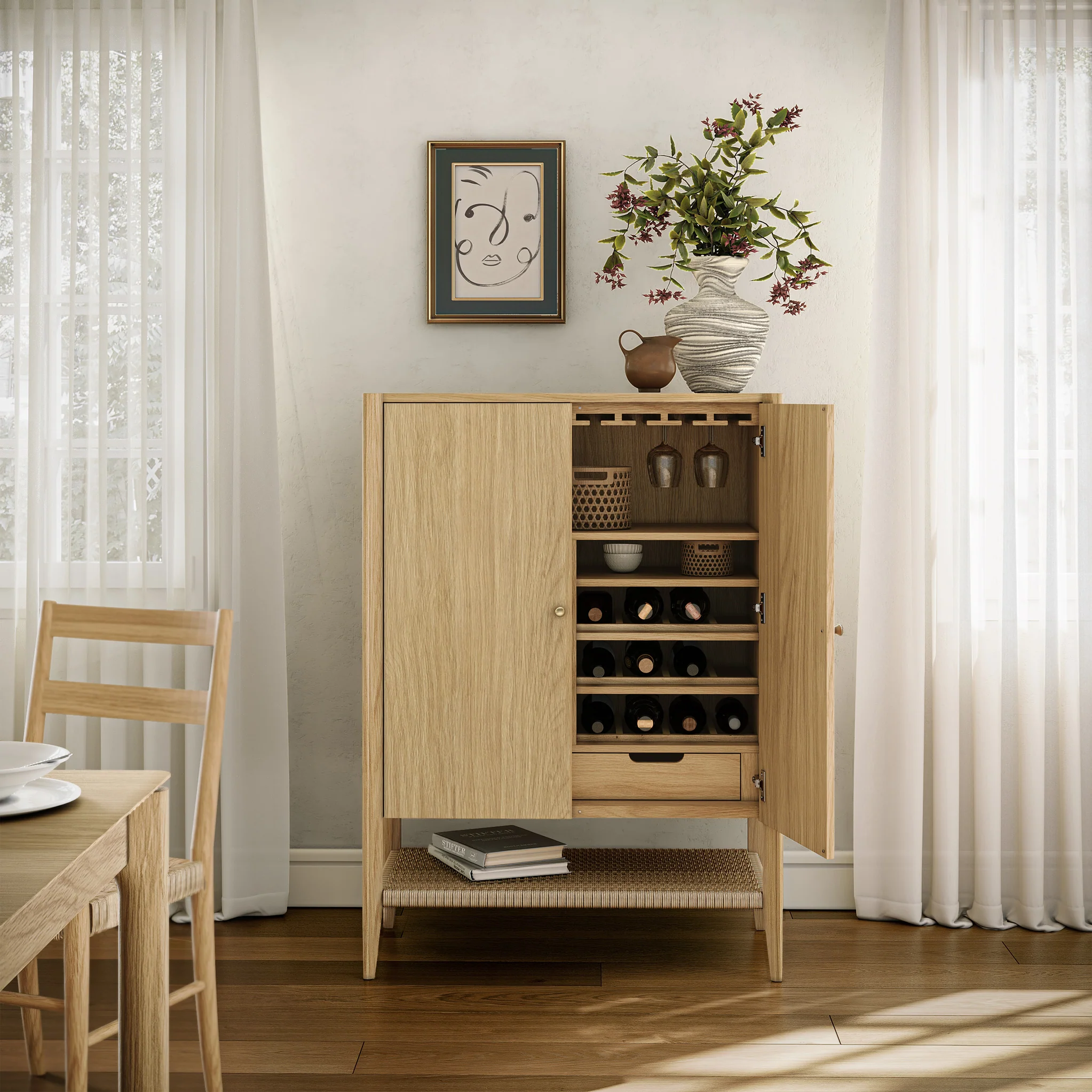 Harborough Oak Drinks Cabinet - Image 2