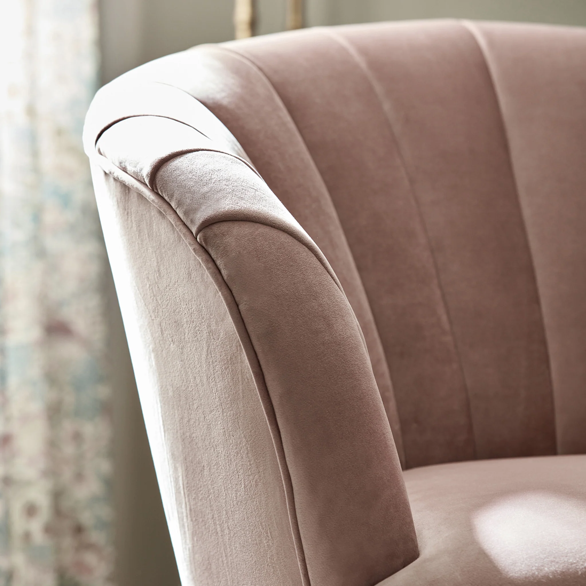 Hartwell Velvet Accent Chair - Image 4