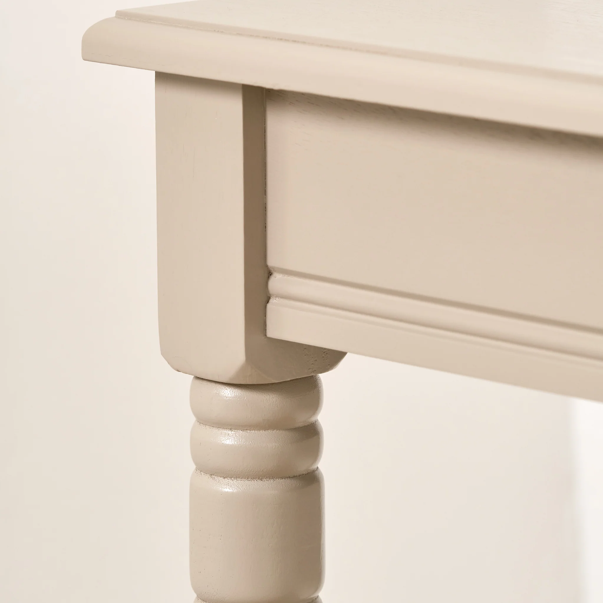 Heritage Pine Console Table - Image 15