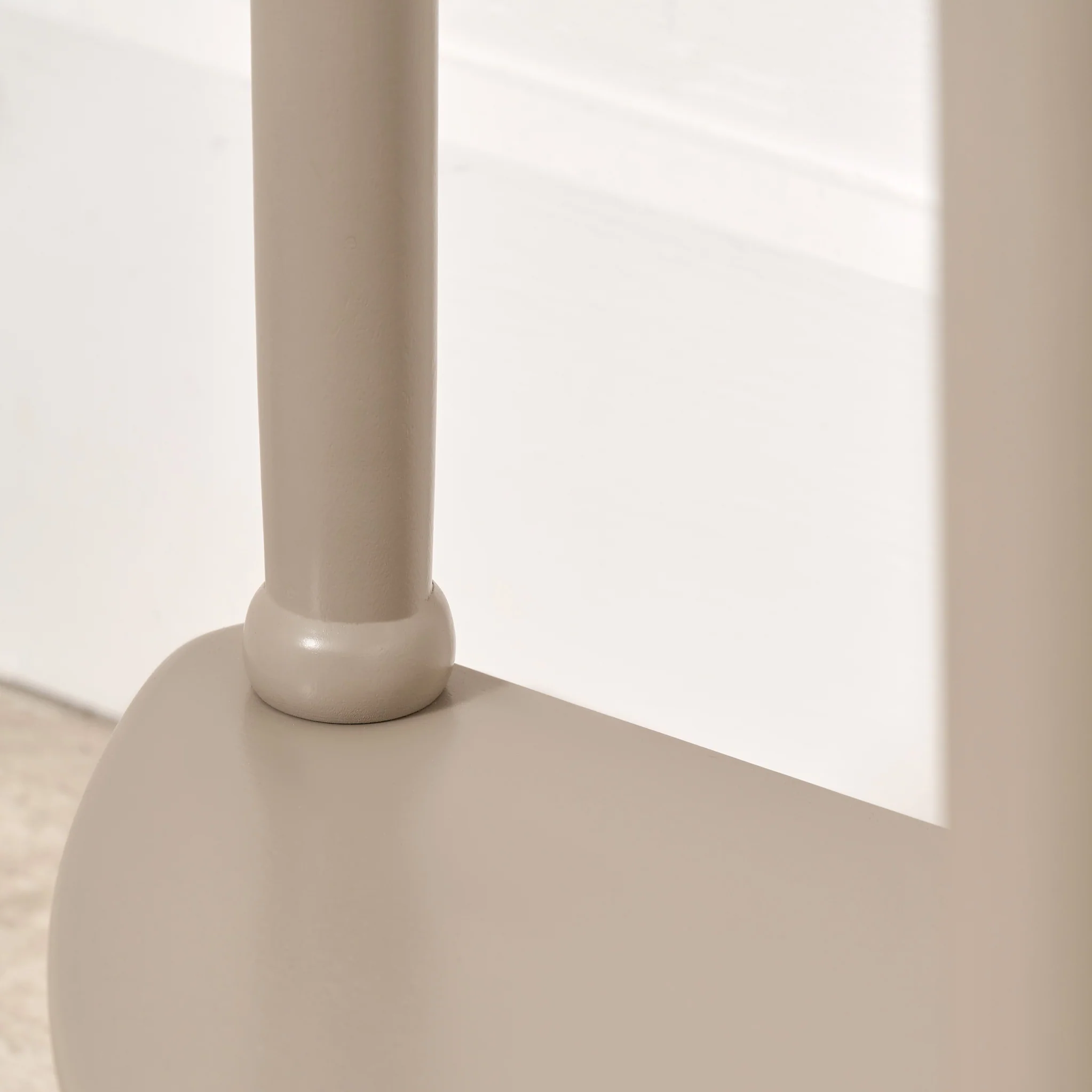 Heritage Pine Half Moon Console Table - Image 16