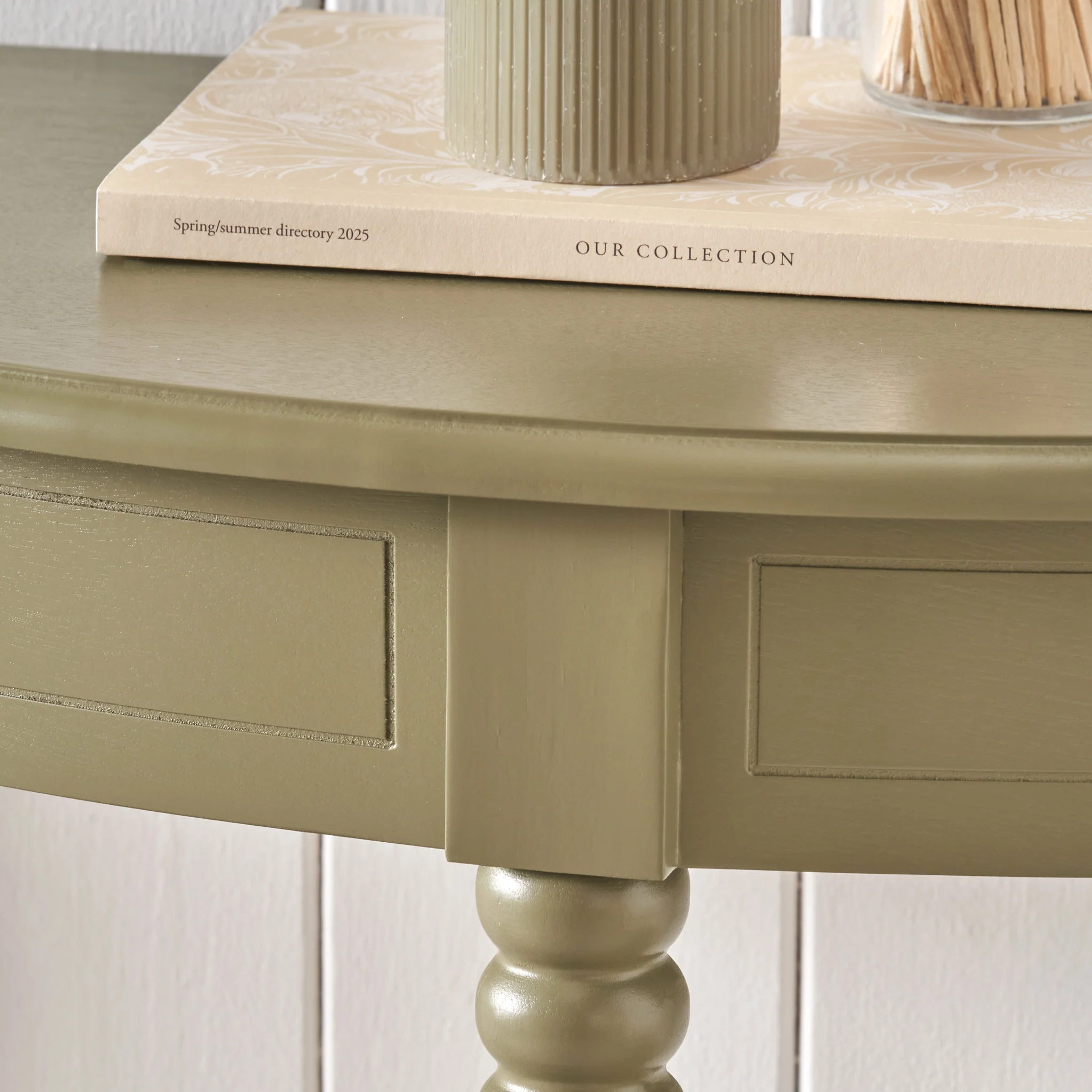 Heritage Pine Half Moon Console Table - Image 23