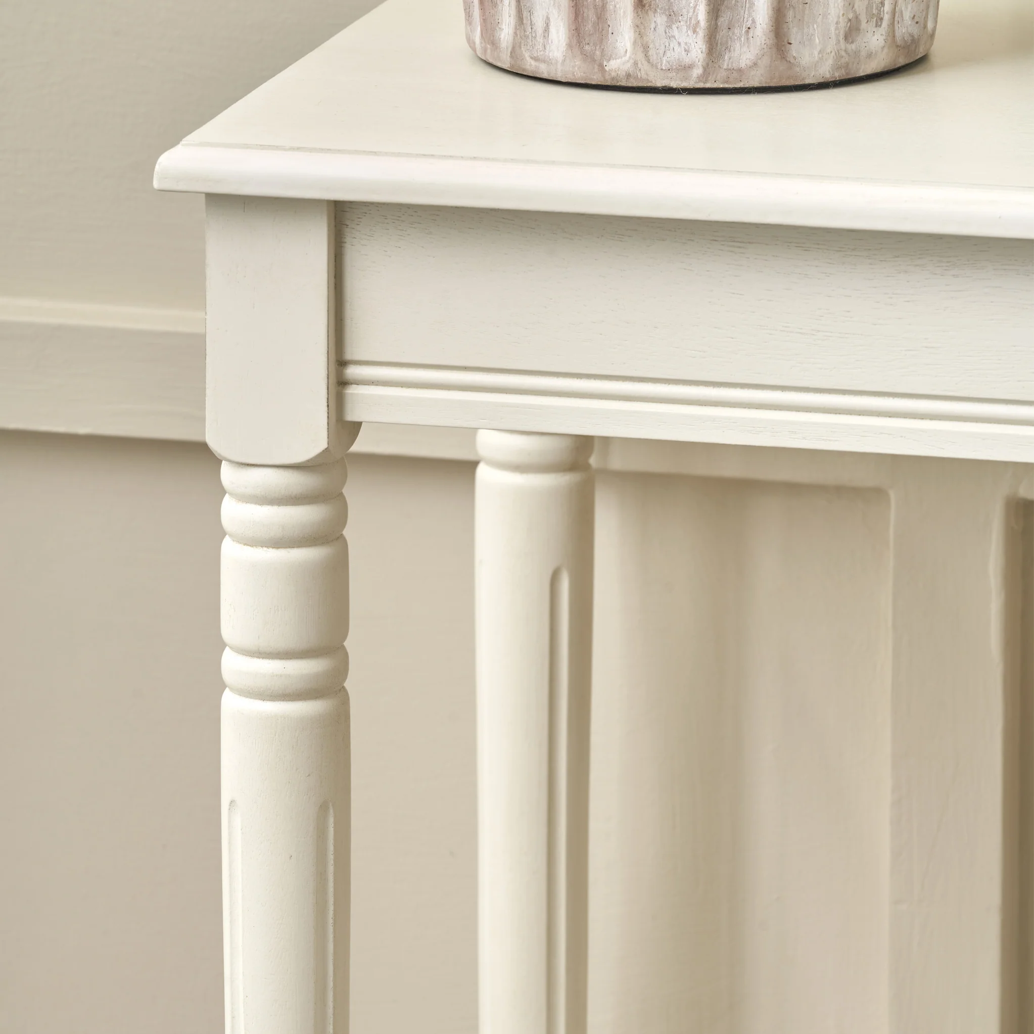 Heritage Pine Large Console Table - Image 10