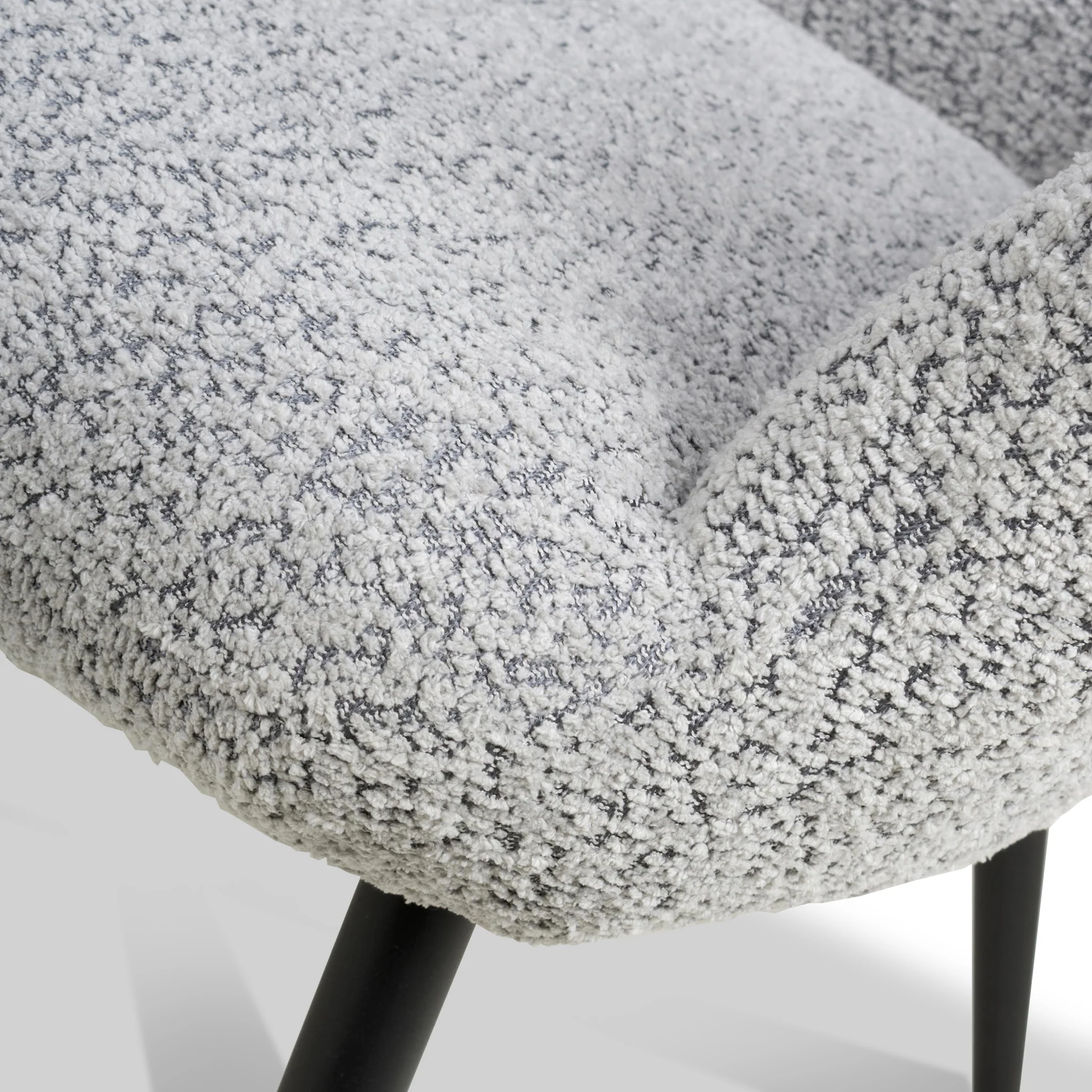 Hornton Accent Chair - Image 5