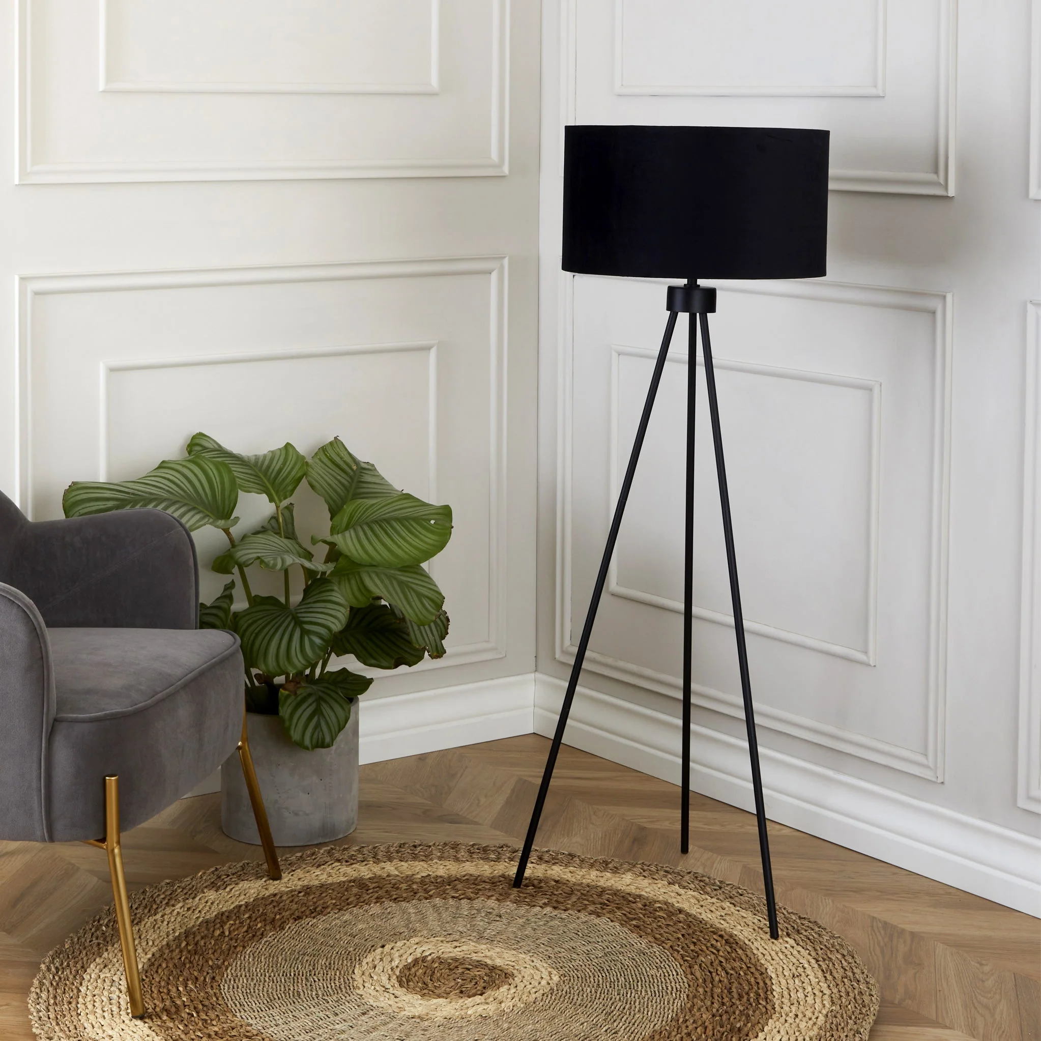 Houston Matt Tripod Floor Lamp - Image 2