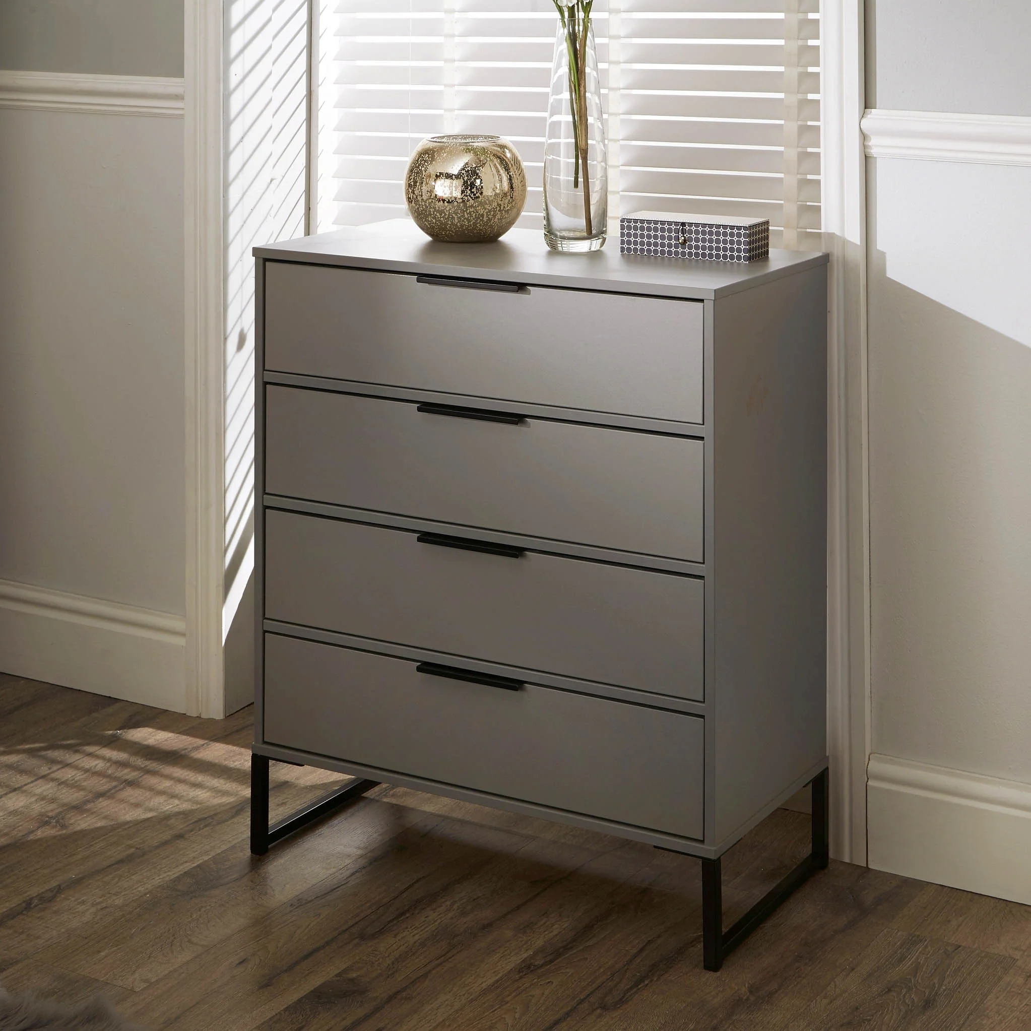 Hudson 4 Drawer Chest - Image 11