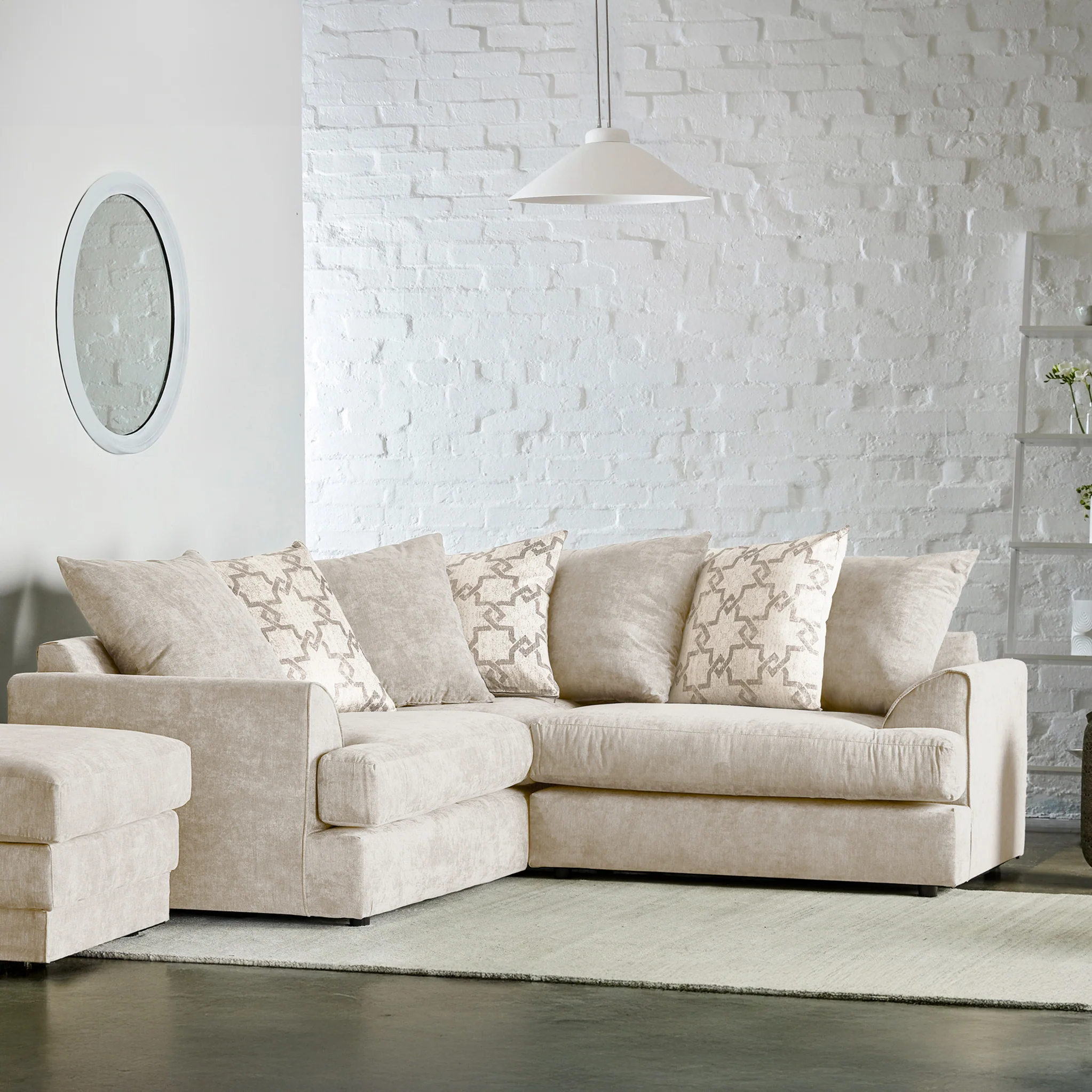 Hudson Chenille Corner Sofa - Image 2