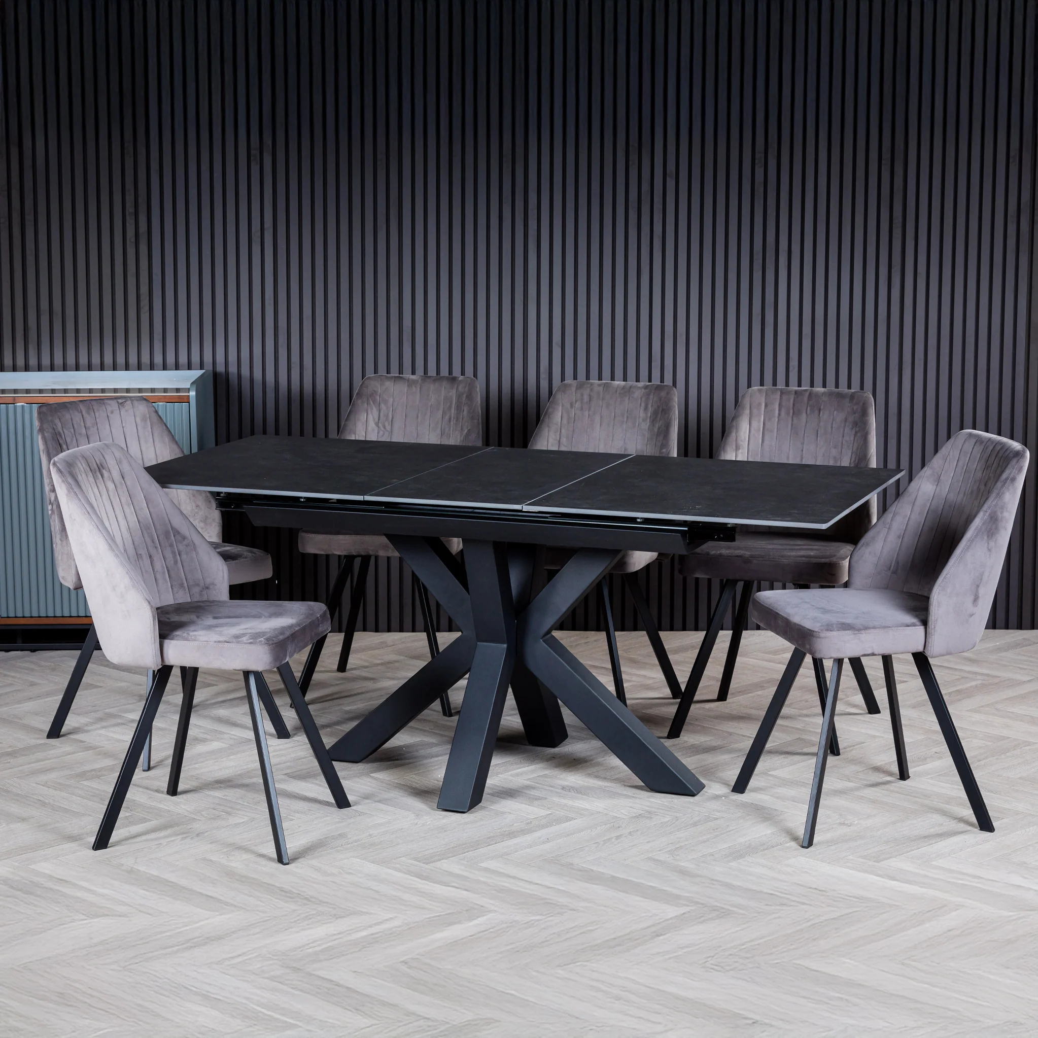Hurley 120-160cm Extending Ceramic Dining Table - Image 4