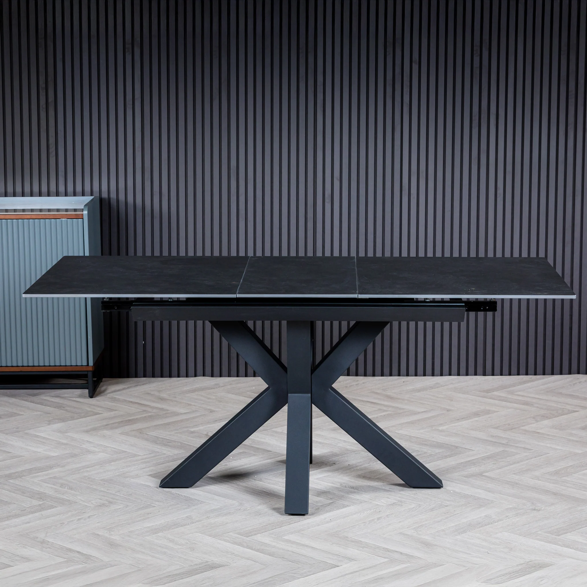Hurley 120-160cm Extending Ceramic Dining Table - Image 5