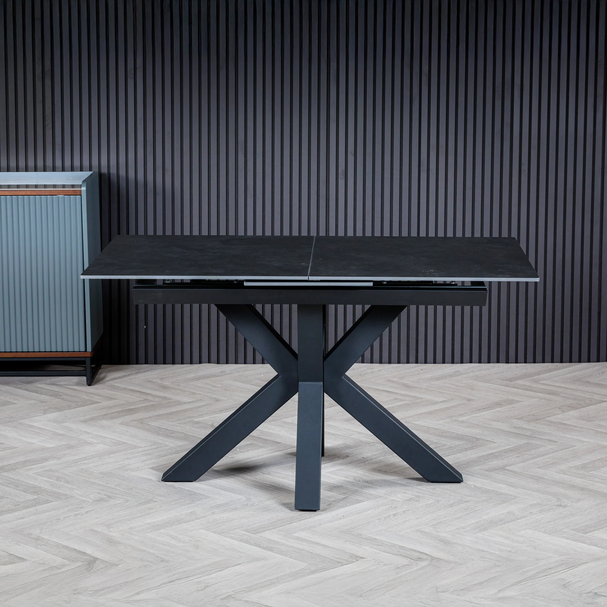 Hurley 120-160cm Extending Ceramic Dining Table - Image 6