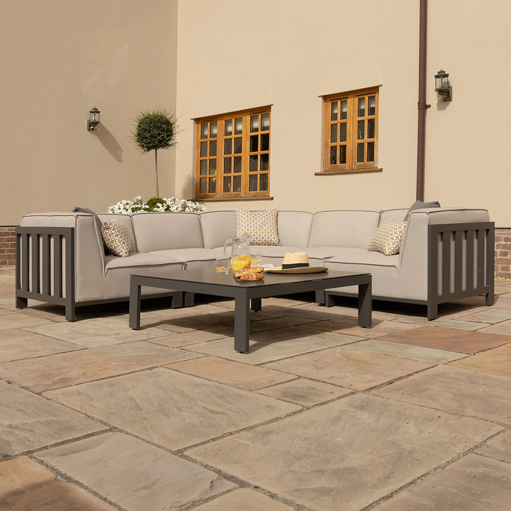 Maze Ibiza Small Corner Sofa Set With Square Table - Image 4