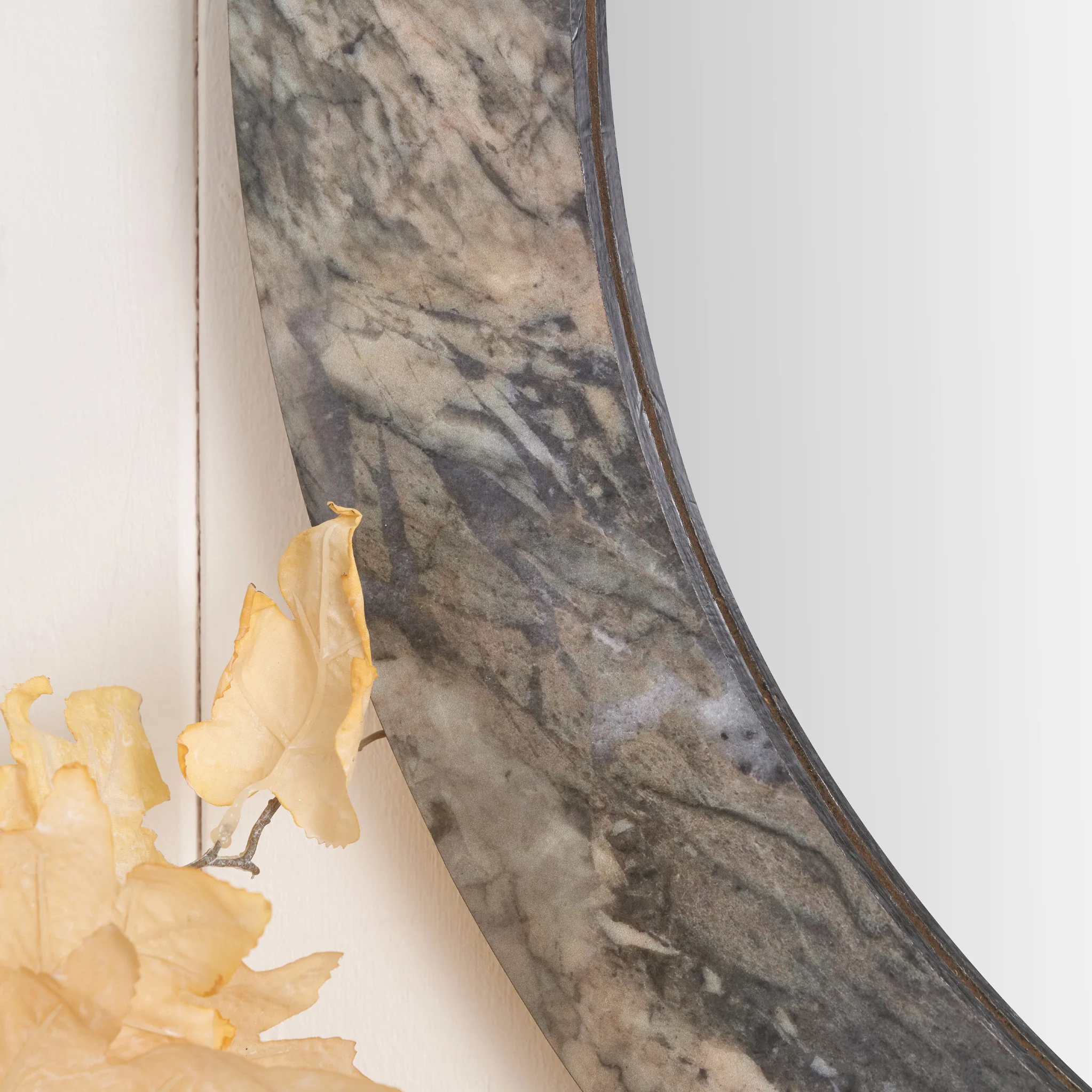 Jade Marble Effect Round Wall Mirror - Image 4
