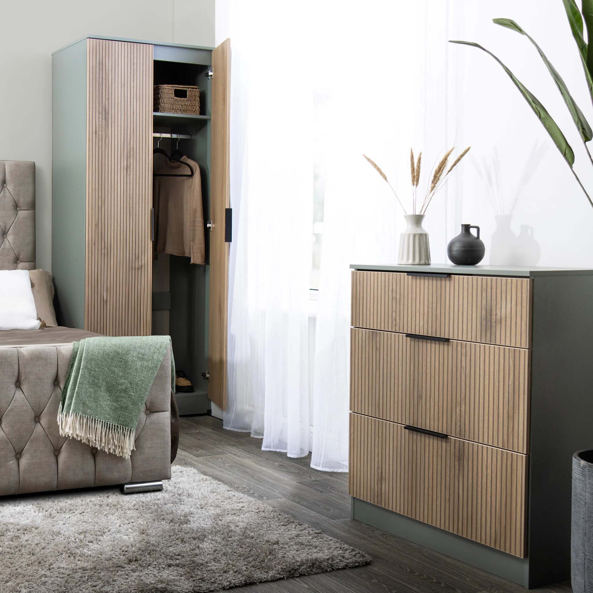 Jago Slatted Effect 3 Drawer Deep Chest - Image 8