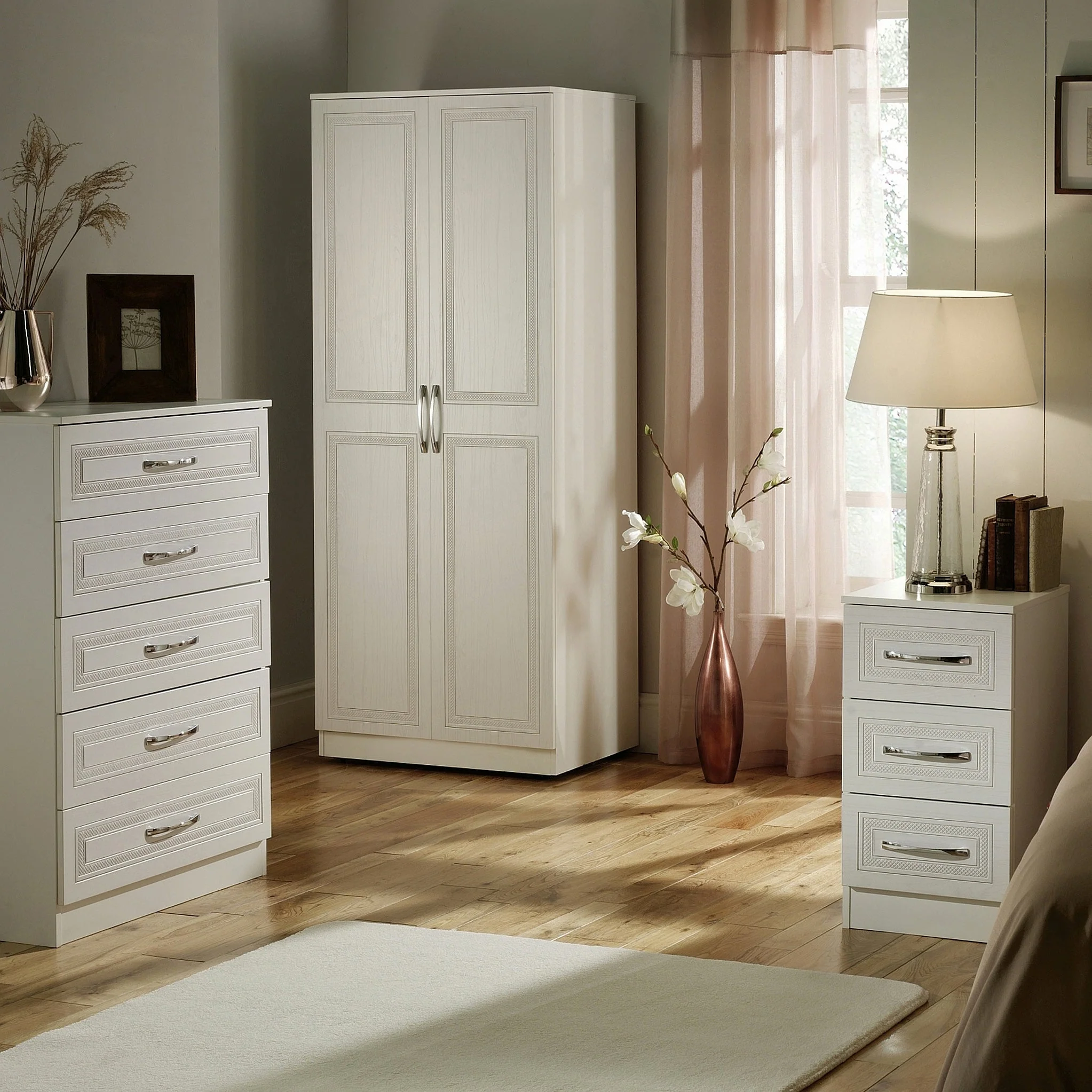 Killgarth White 2 Door Wardrobe - Image 2