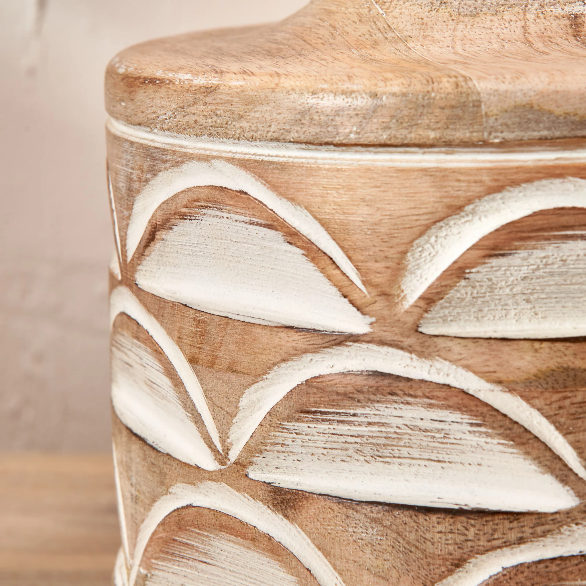 Kingsbury White Wash Carved Wood Table Lamp - Image 5
