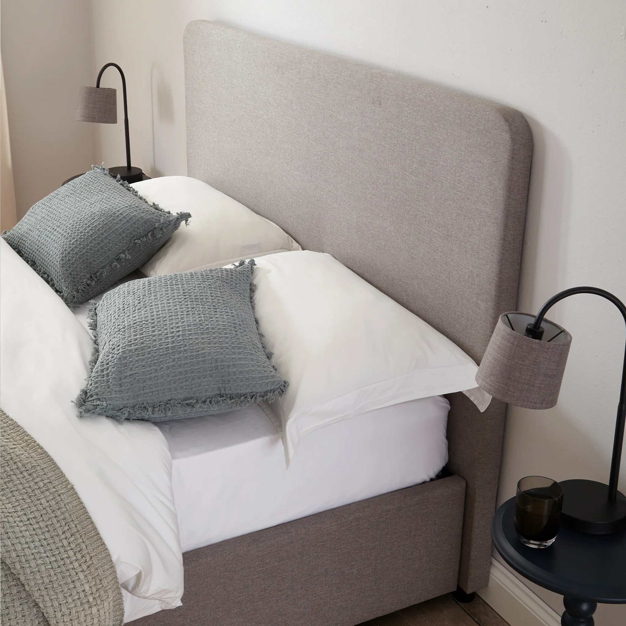 Kingston Ottoman Storage Bed Frame - Image 6