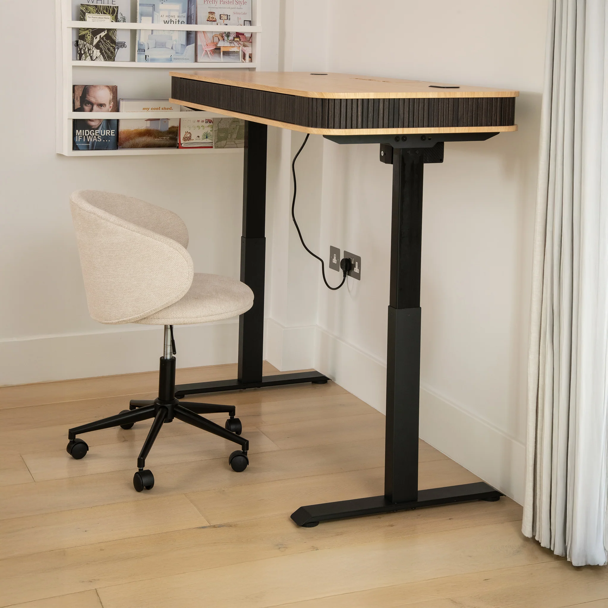 Koble Elin Sit & Stand Adjustable Smart Desk - Image 3