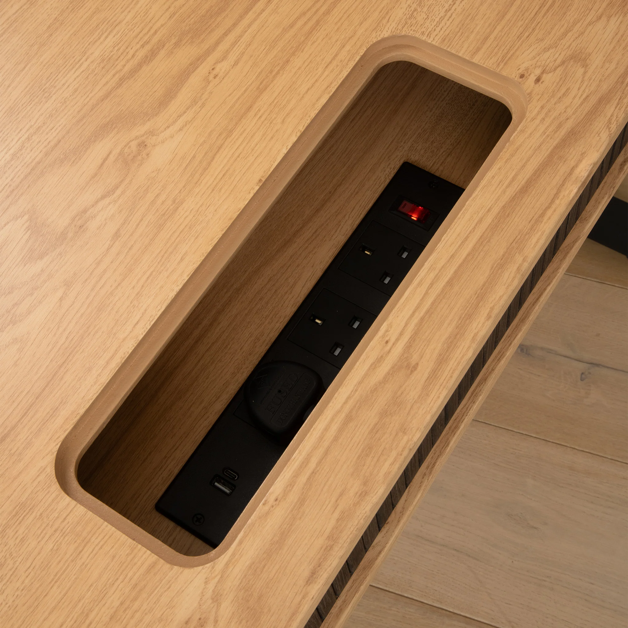 Koble Elin Sit & Stand Adjustable Smart Desk - Image 9