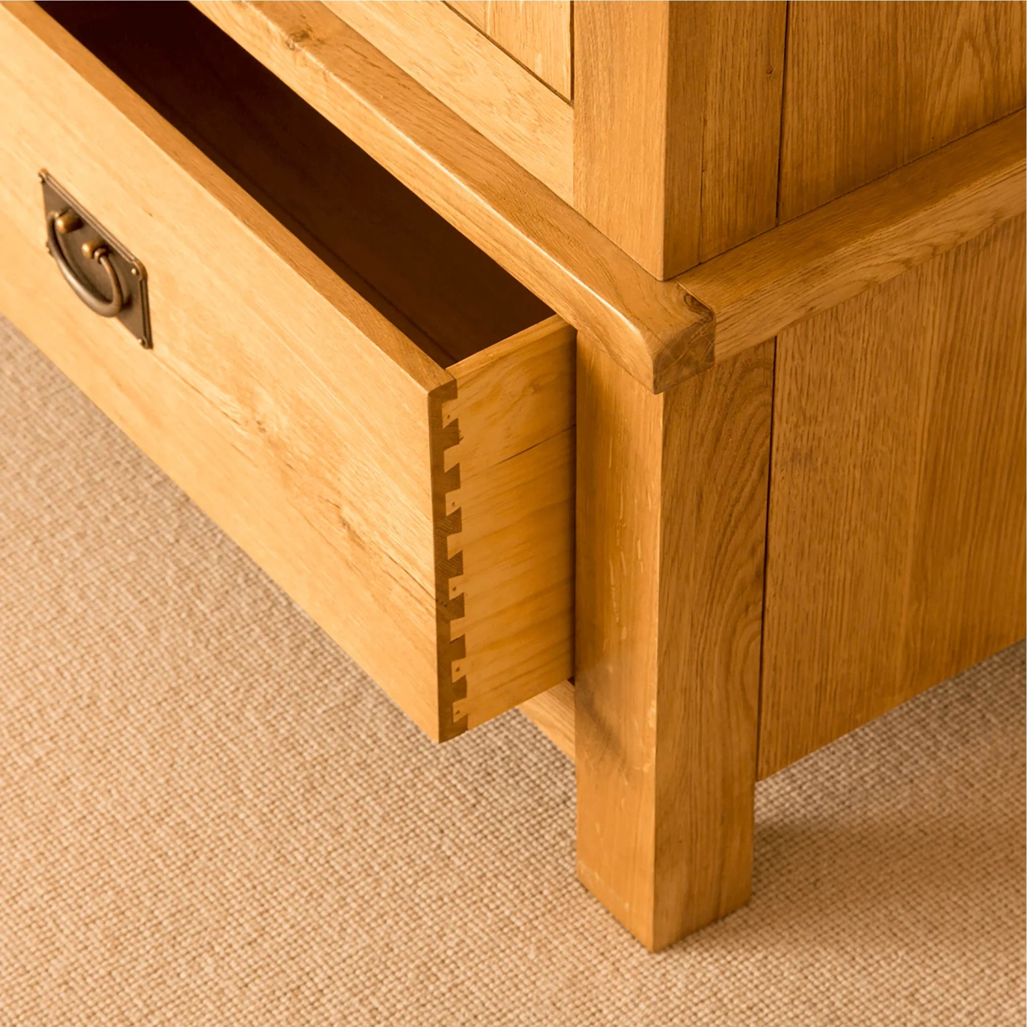 Lanner Oak Triple Wardrobe & Drawers - Image 7