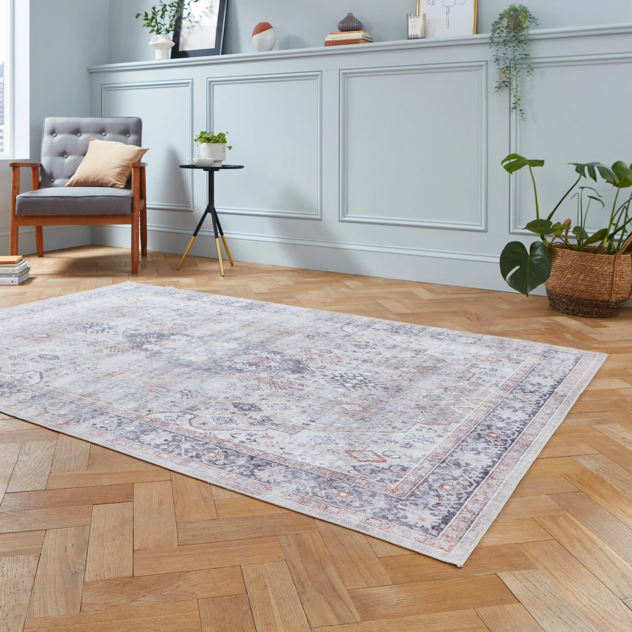 Lincoln Distressed Medallion Rug - Image 34