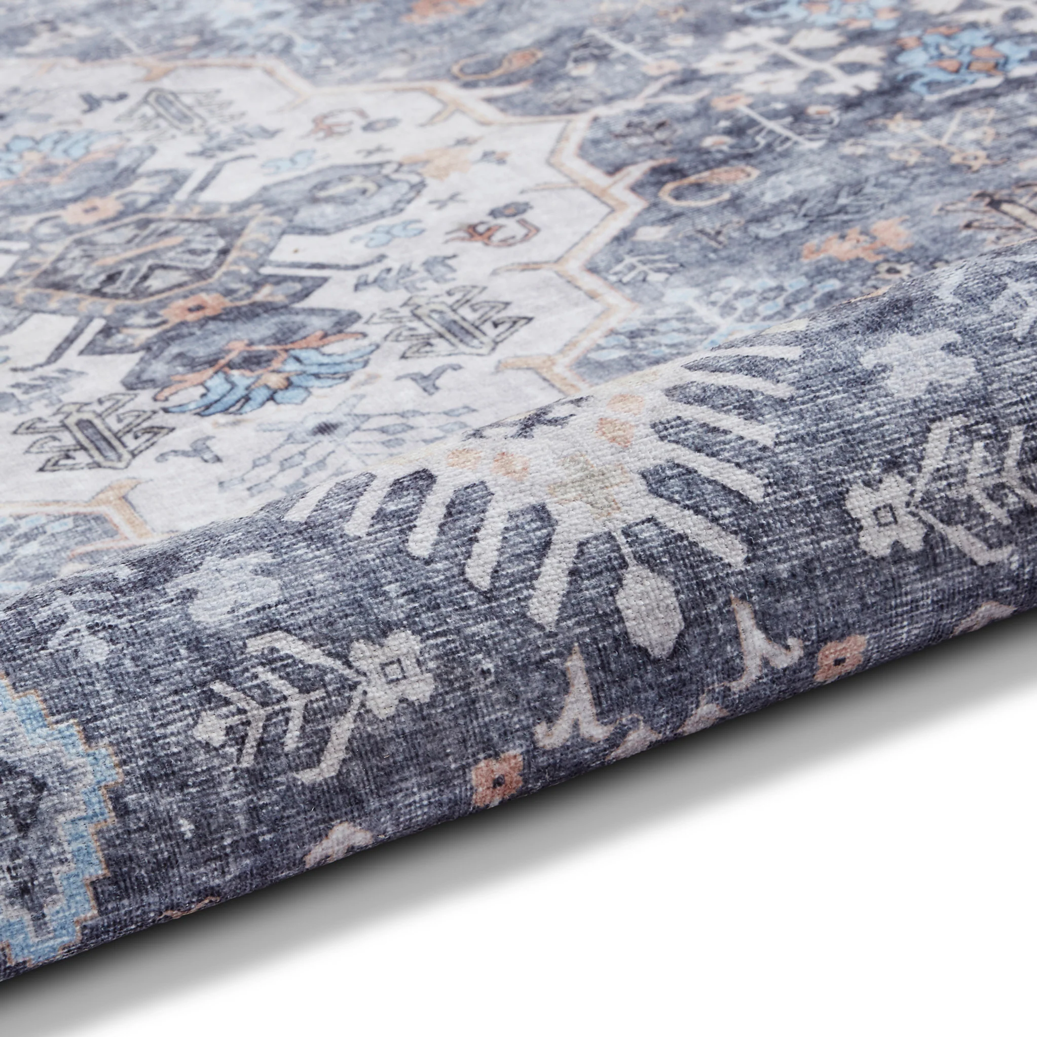 Lincoln Distressed Medallion Rug - Image 4