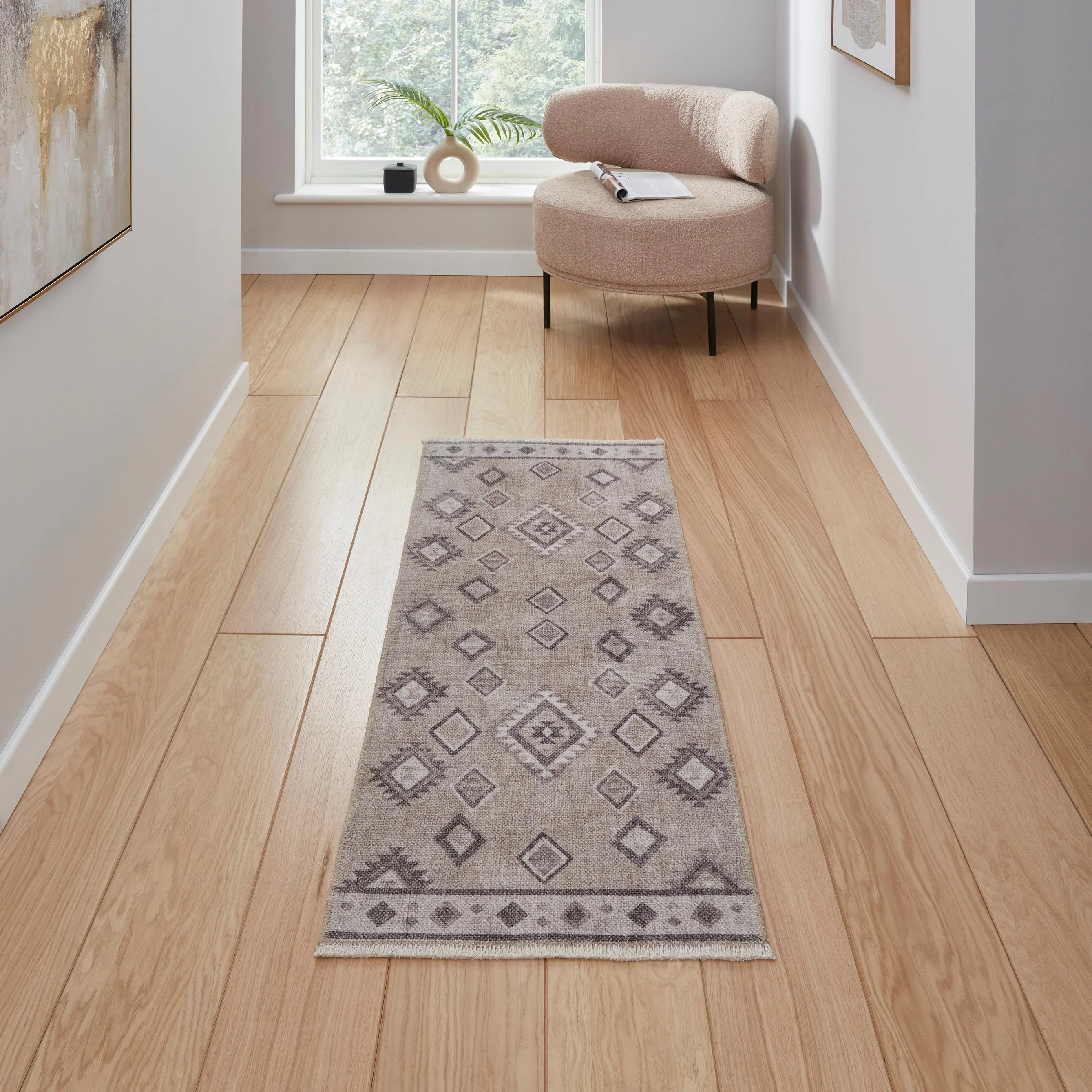 Linton Aztec Design Flatweave Washable Rug - Image 2