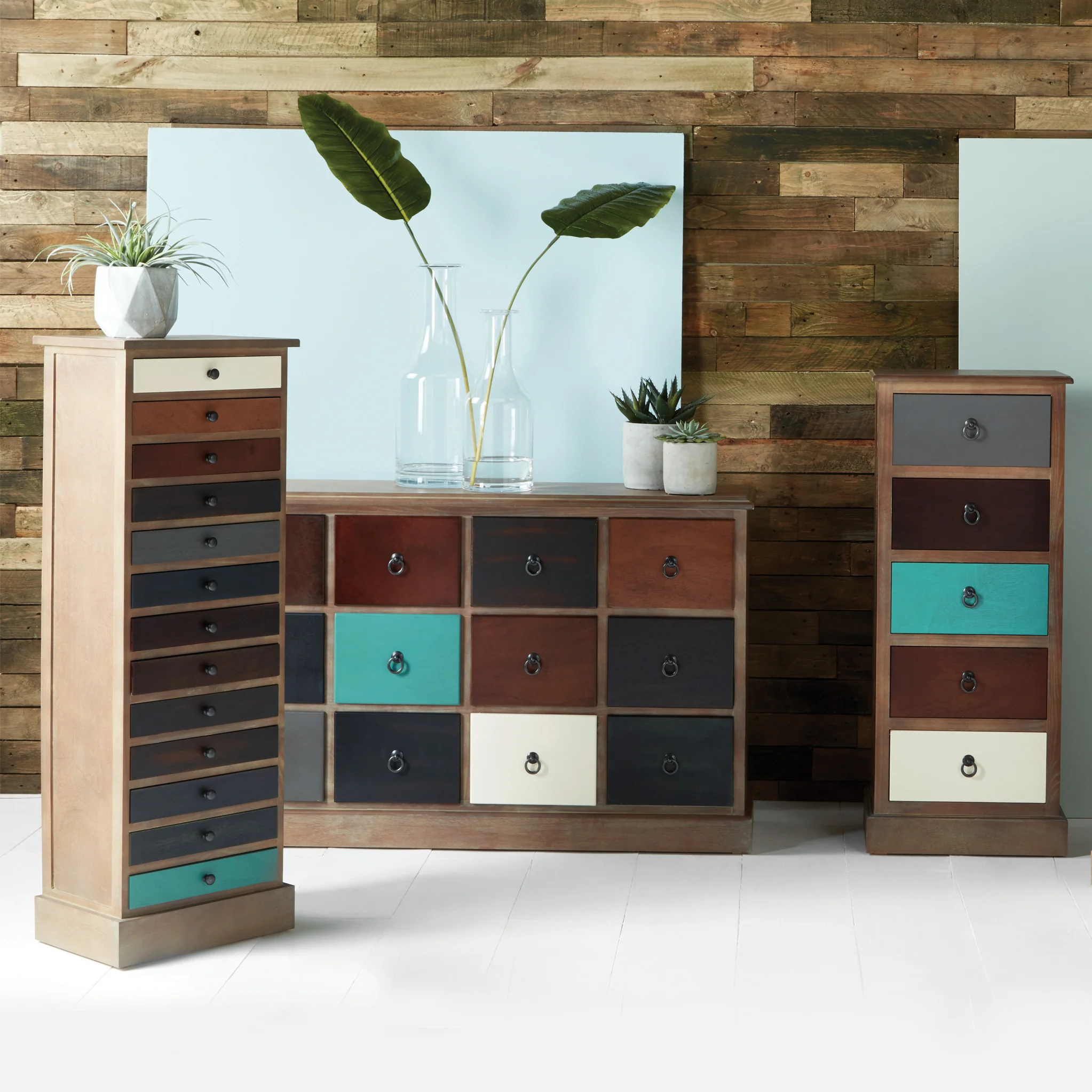 Loft Pine 12 Drawer Chest of Drawers - Image 3