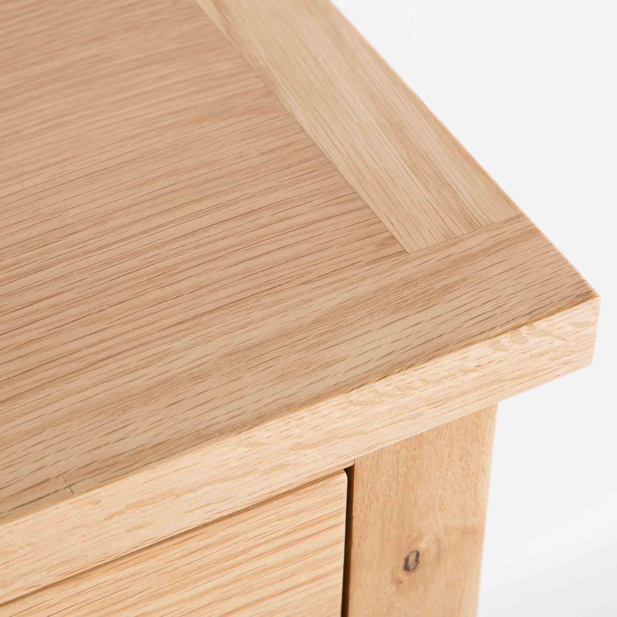 London Oak 2 over 4 Drawer Chest - Image 3
