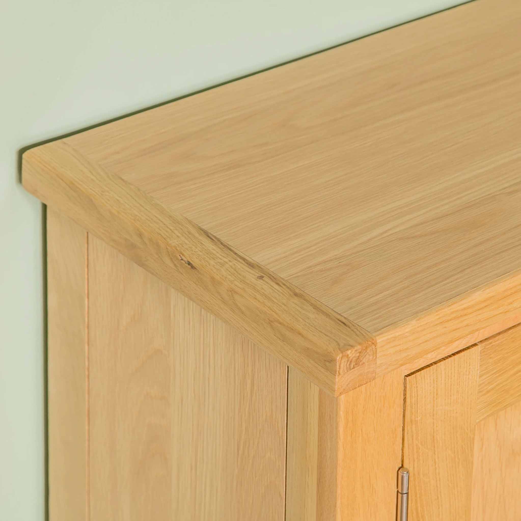 London Oak 3 Drawer Sideboard - Image 8