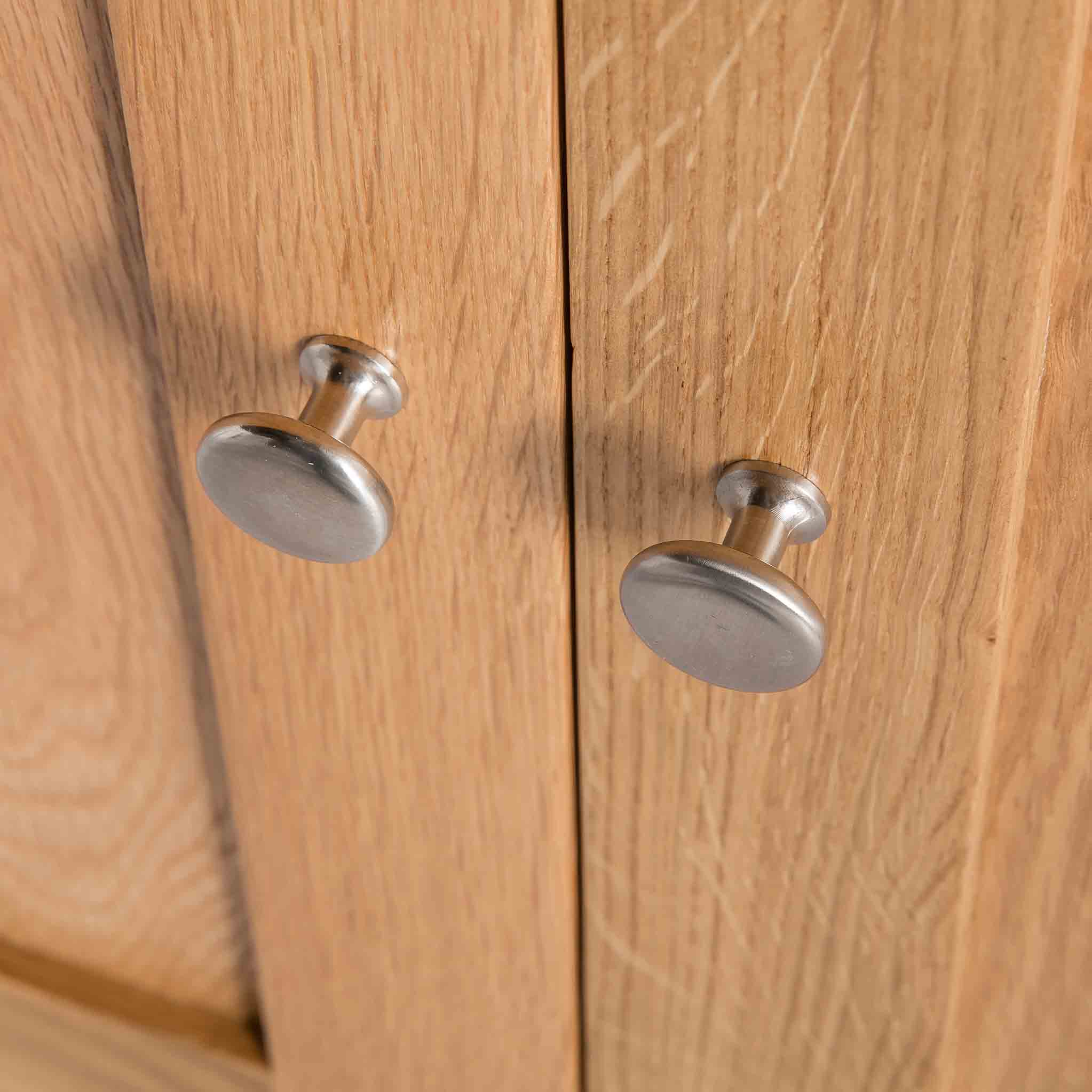 London Oak Cupboard - Image 15