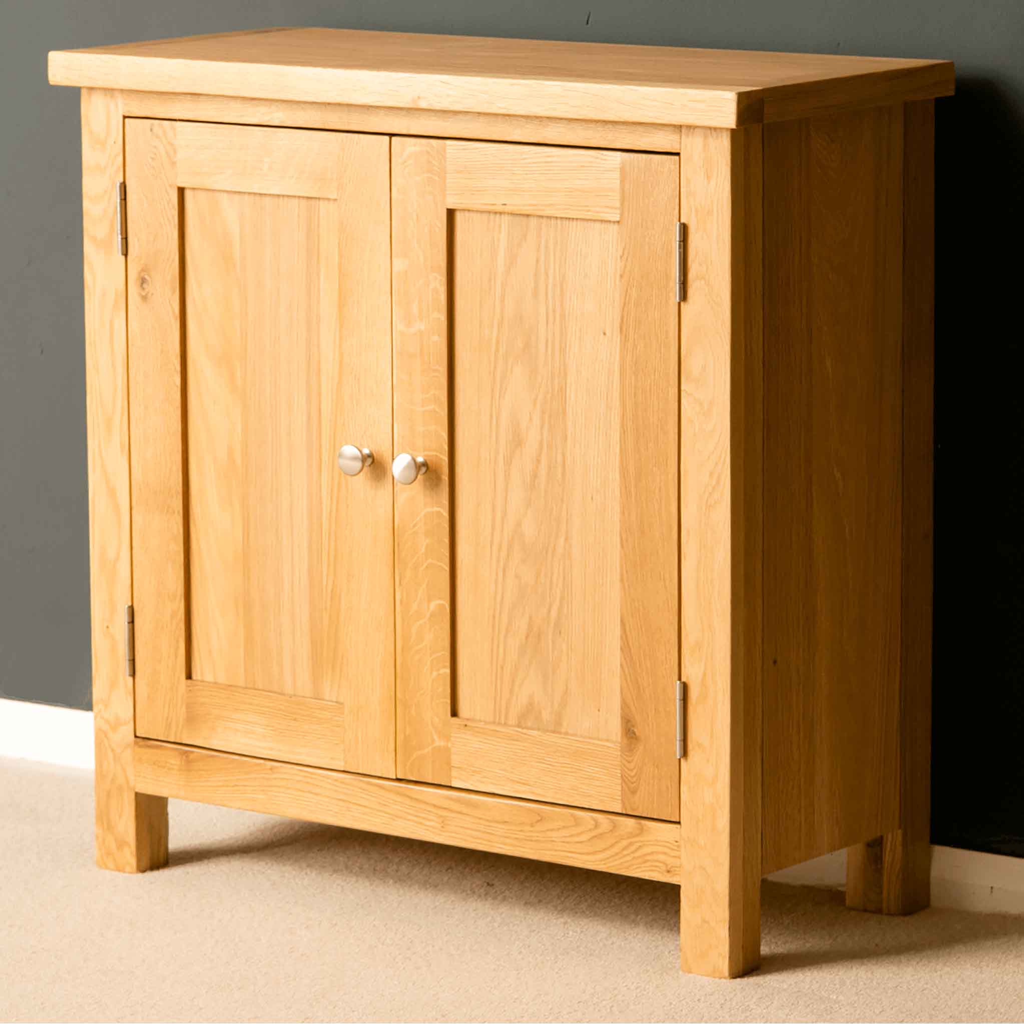 London Oak Cupboard - Image 18