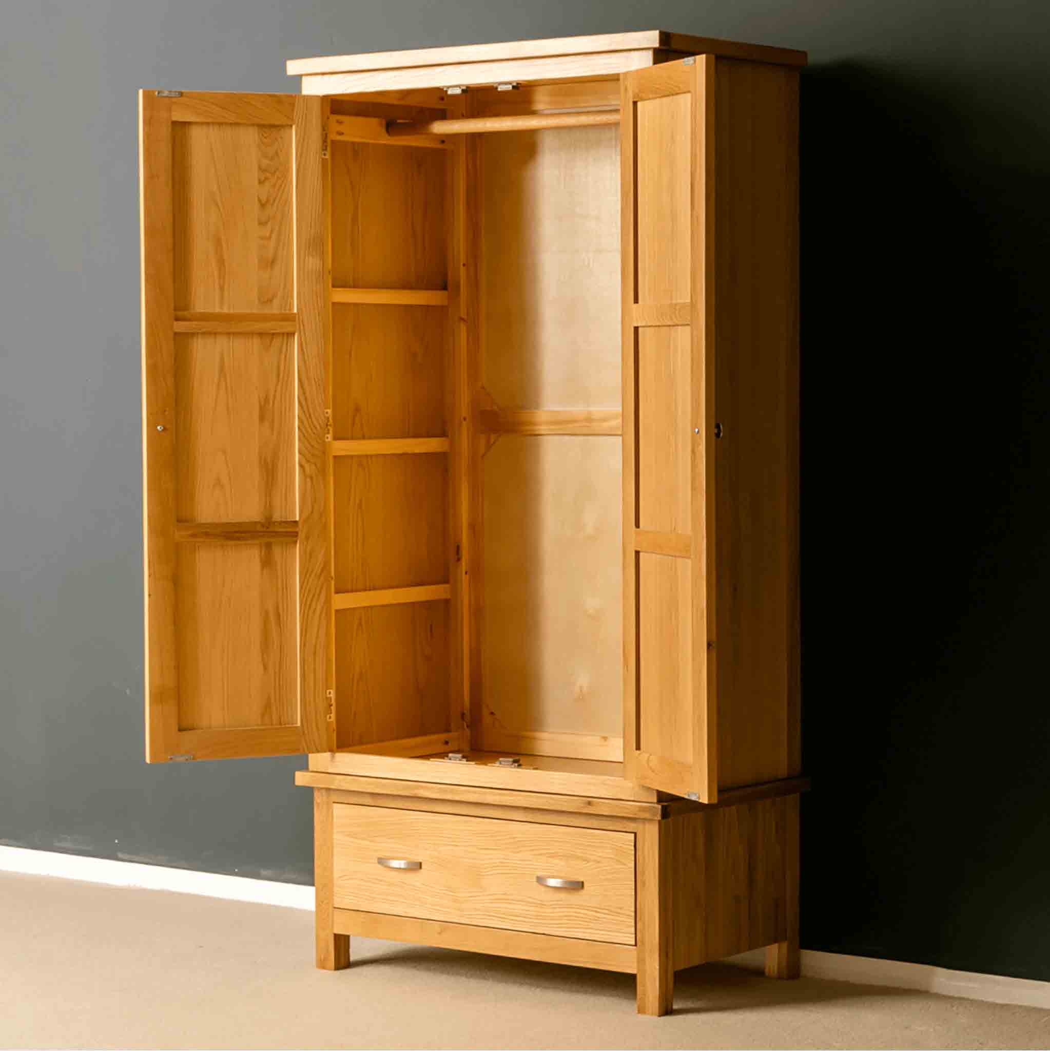 London Oak Double Wardrobe & Drawer - Image 3