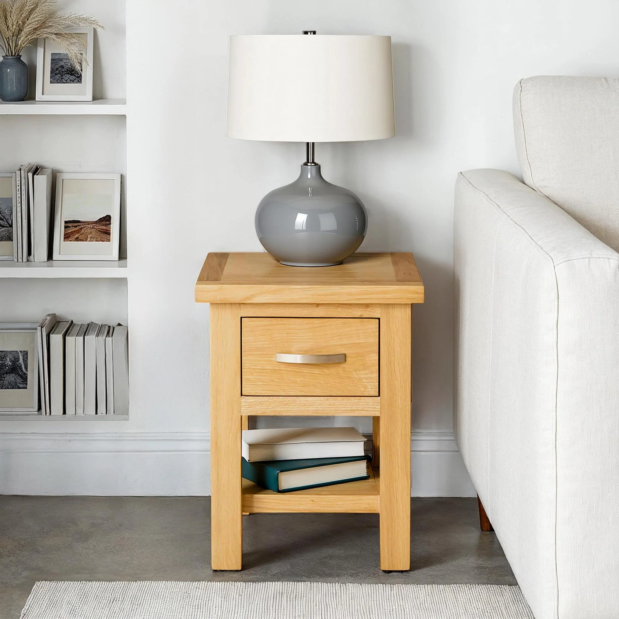 London Oak Lamp Table - Image 2