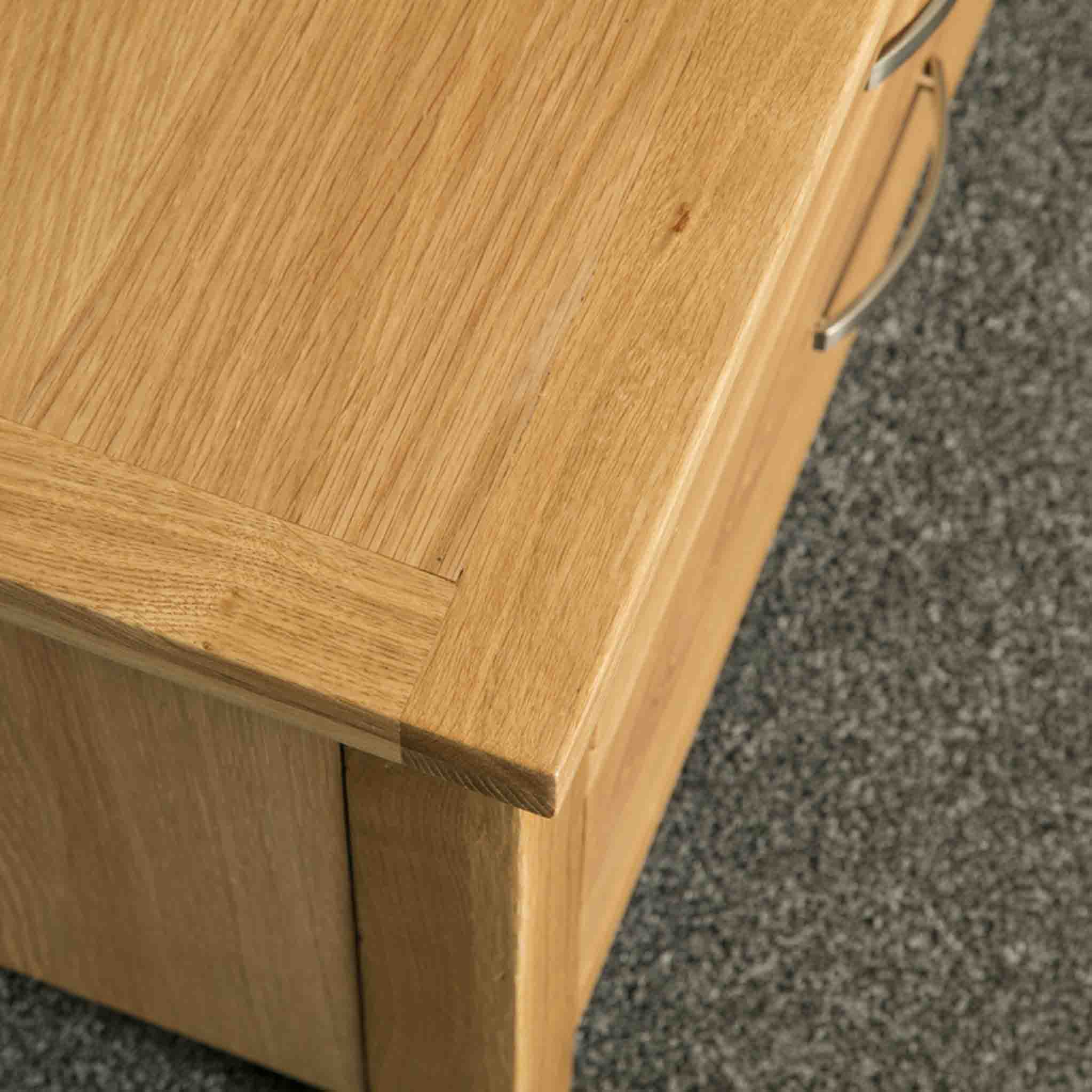 London Oak Large Smart TV Stand - Image 9