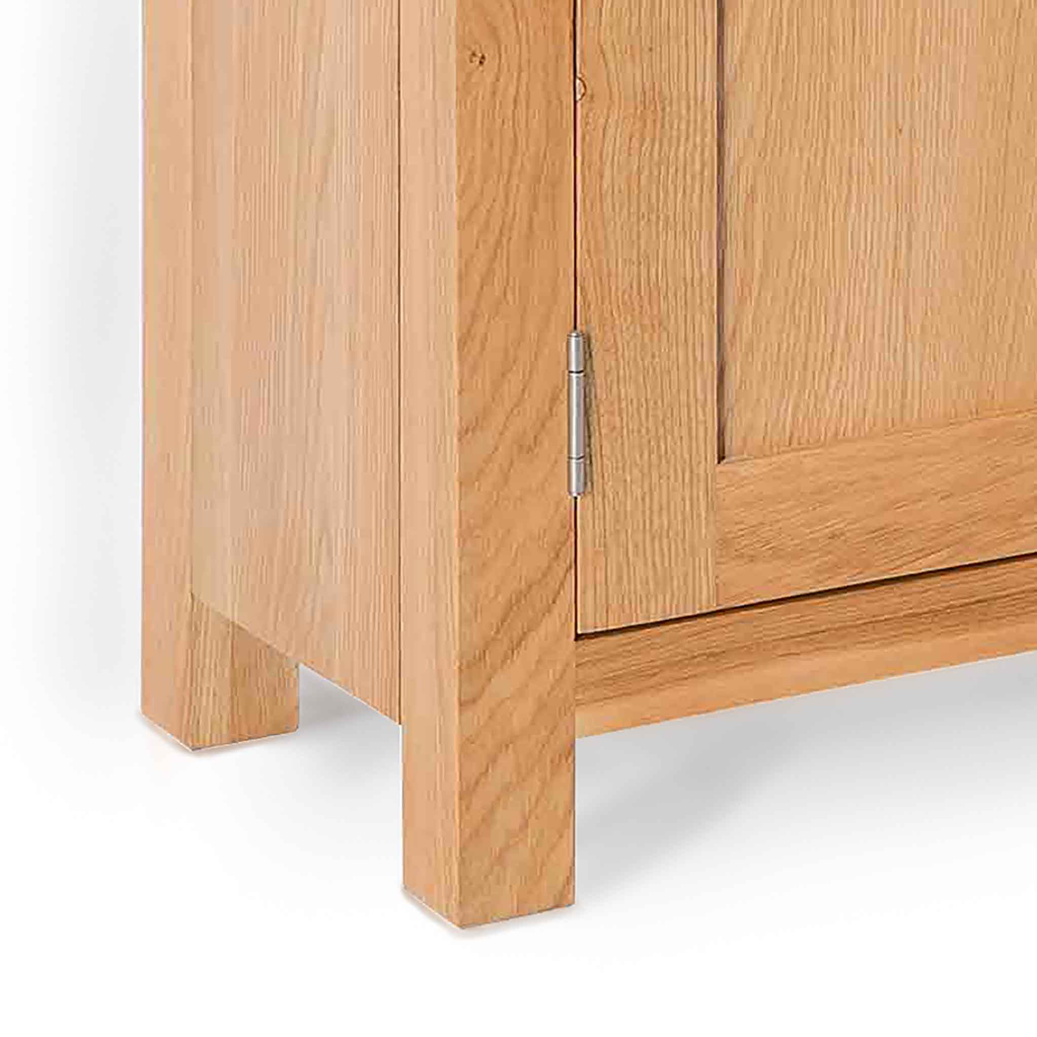 London Oak 140cm Wide TV Stand - Image 9