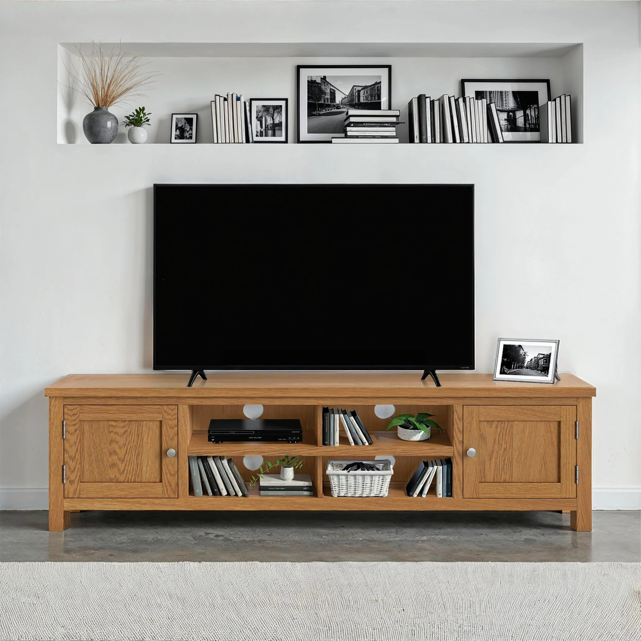 London Oak 180cm Extra Wide TV Stand - Image 2