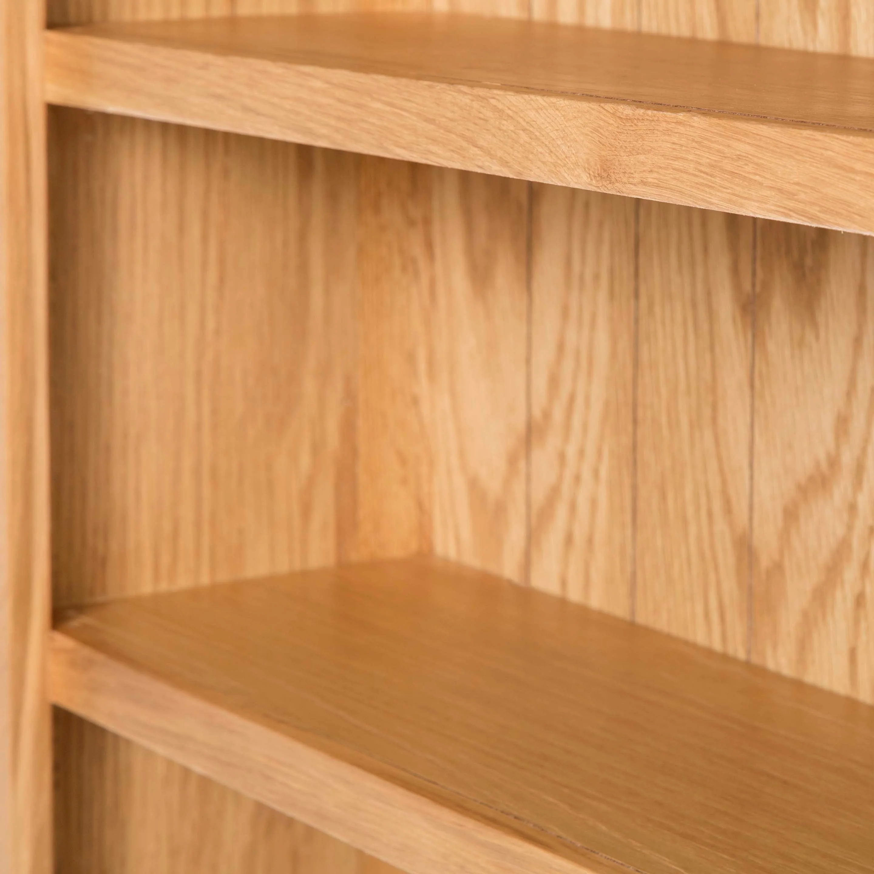 London Oak Small Bookcase - Image 9