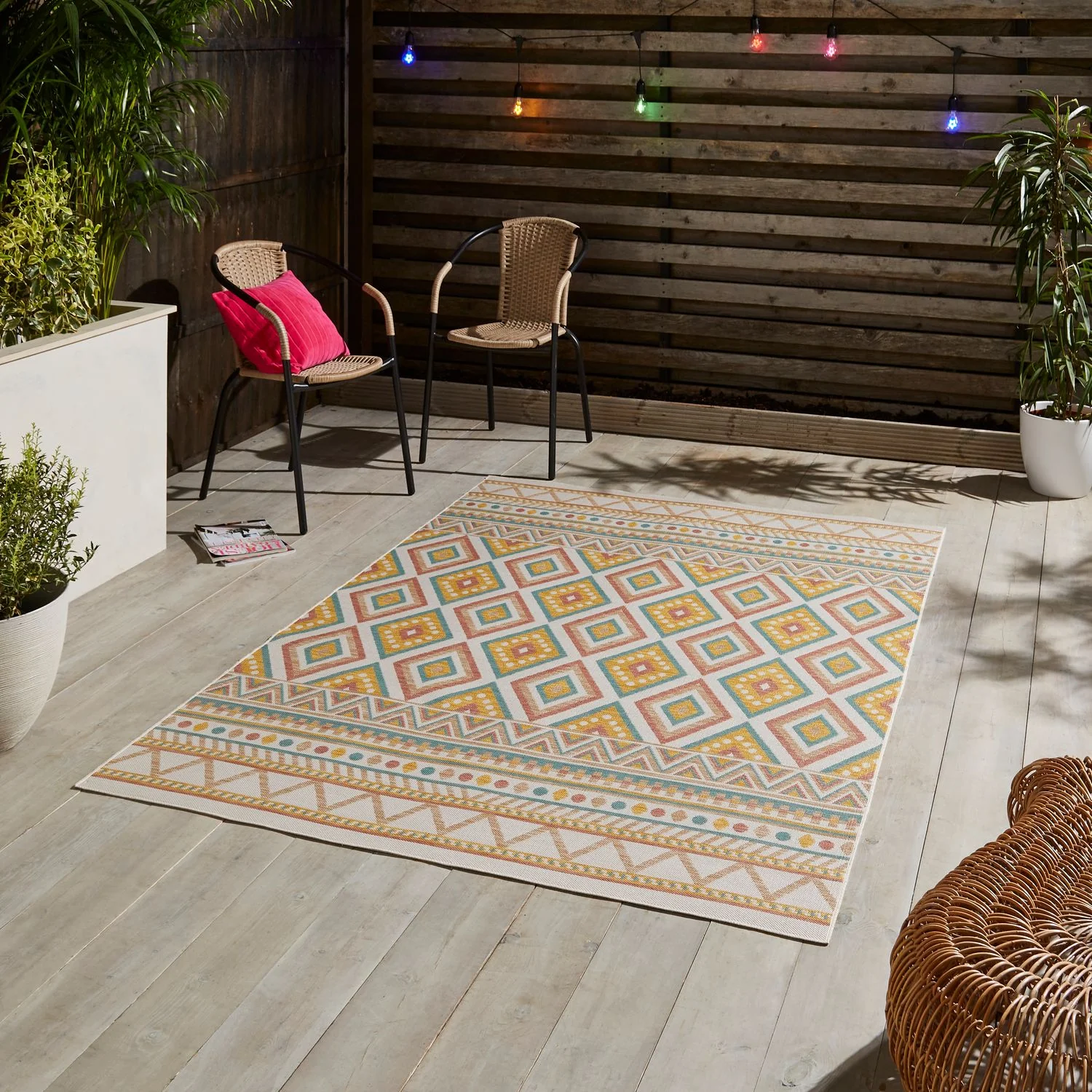 Loxley Multicolour Indoor/Outdoor Rug - Image 3