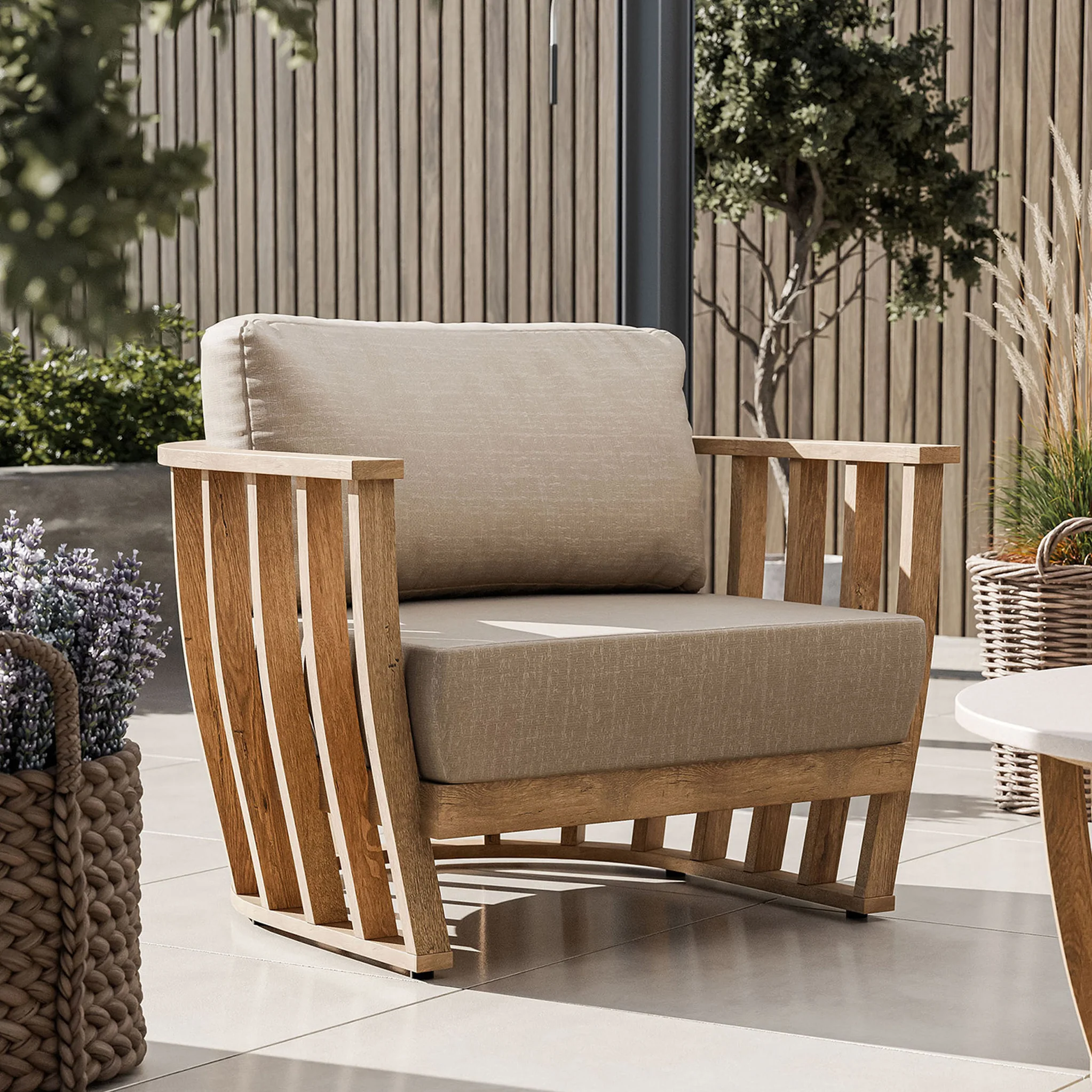 Lucca 5 Seater Acacia Lounging Set with Coffee Table - Image 4