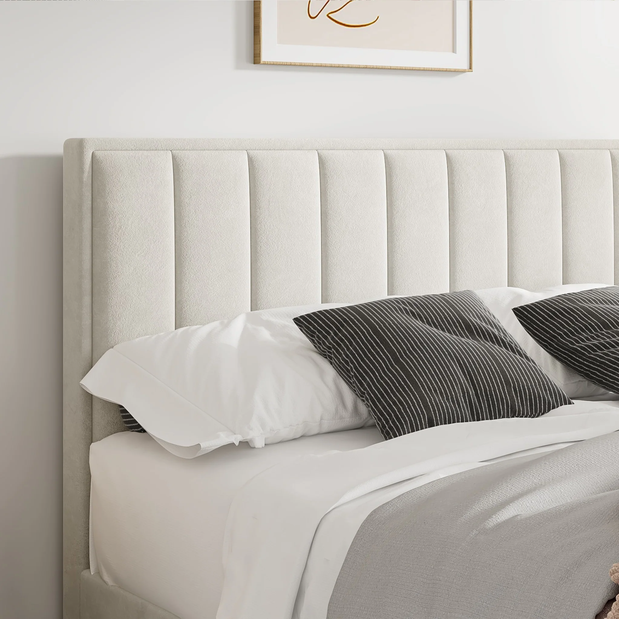 Marilyn Velvet Ottoman Storage Bed - Image 9