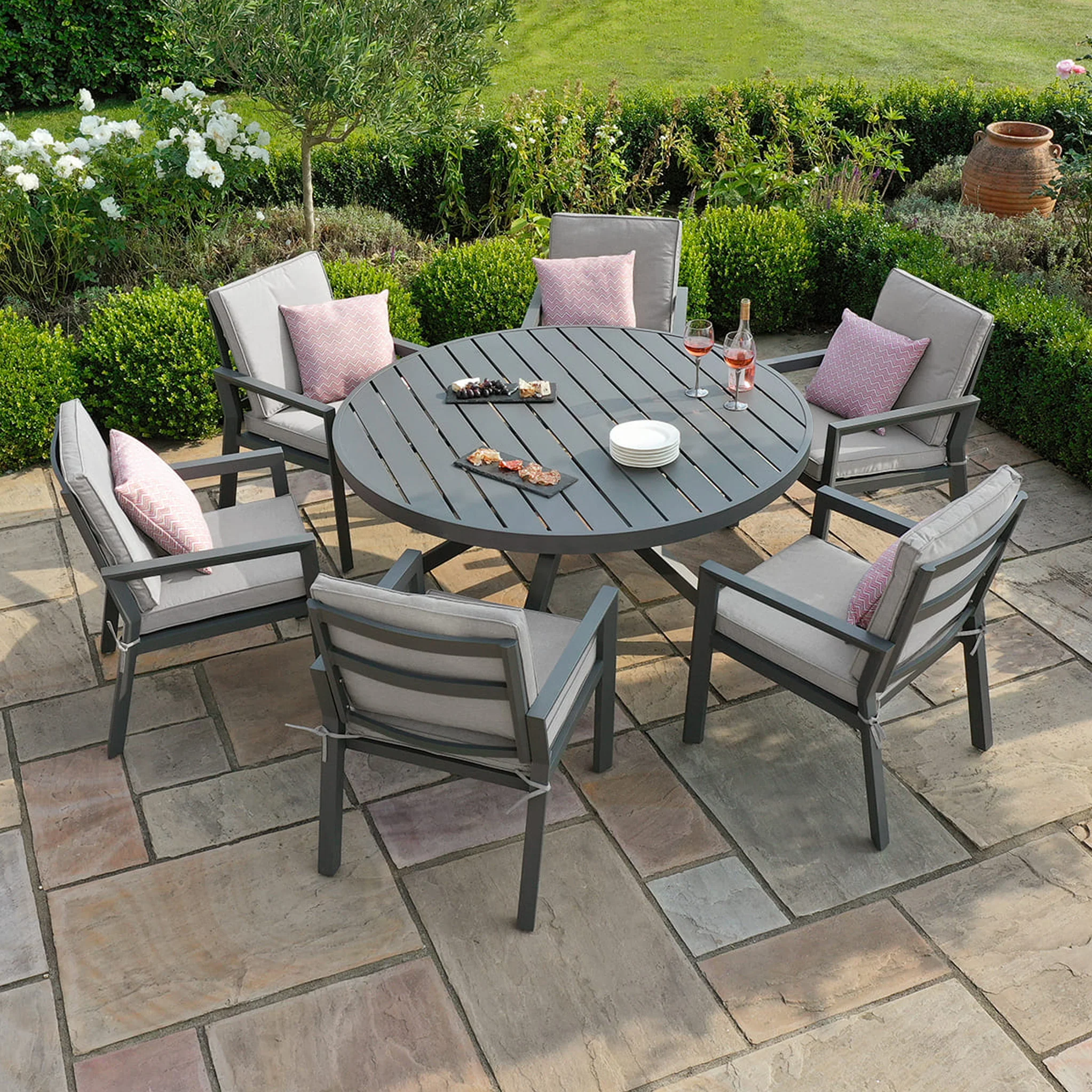 Maze New York 6 Seat Round Dining Set - Image 5