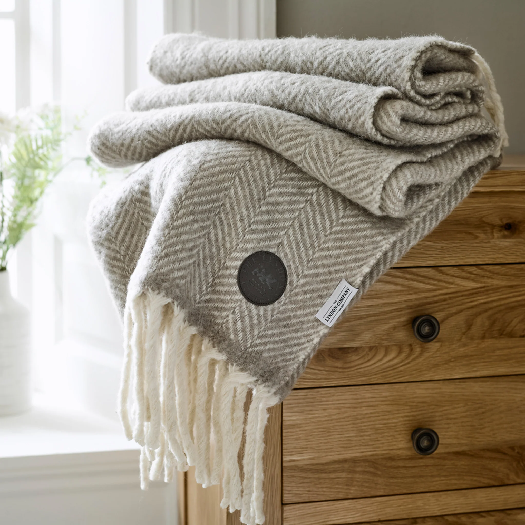Moorland Wool Throw - Image 4