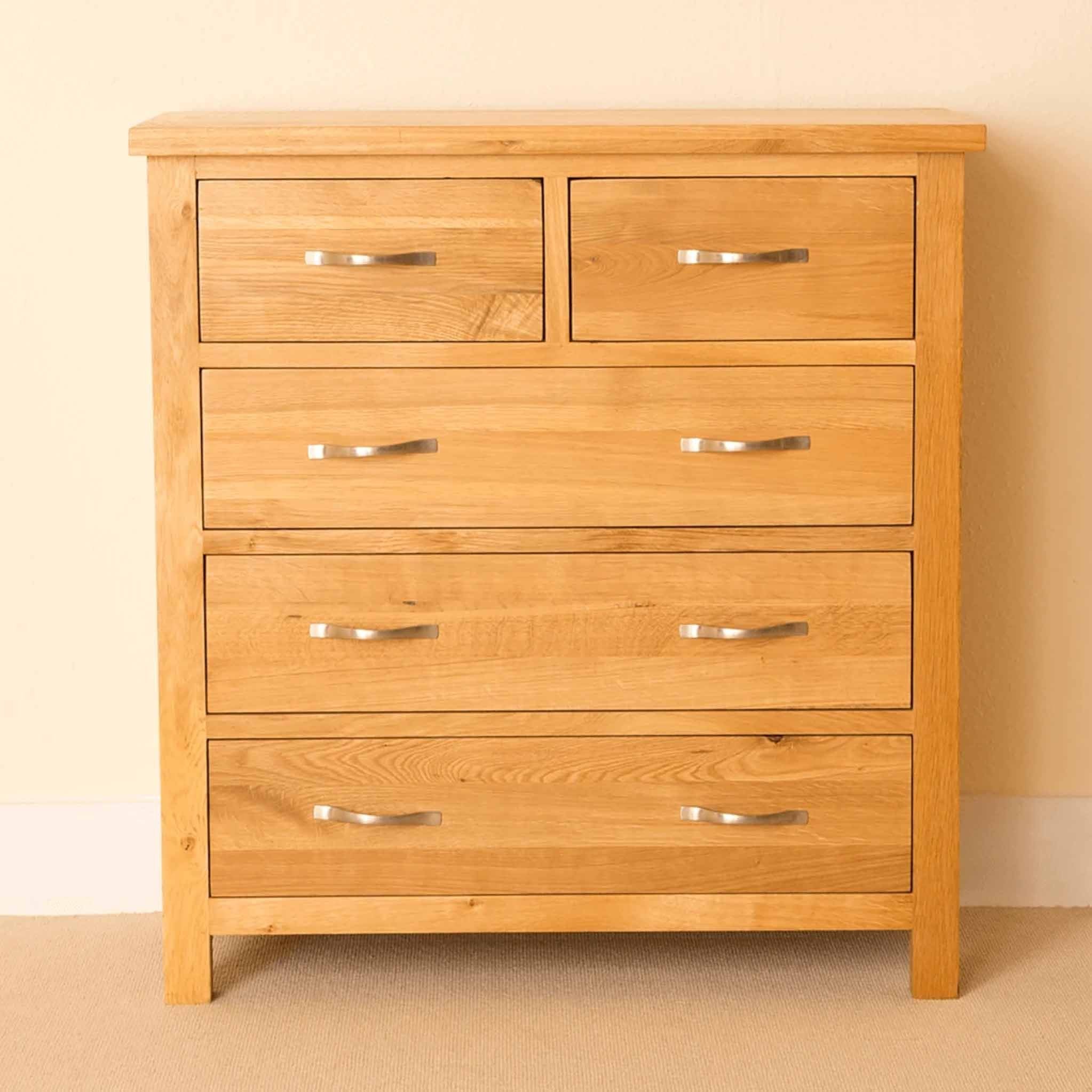 Newlyn Oak 2 over 3 Drawer Chest - Image 3
