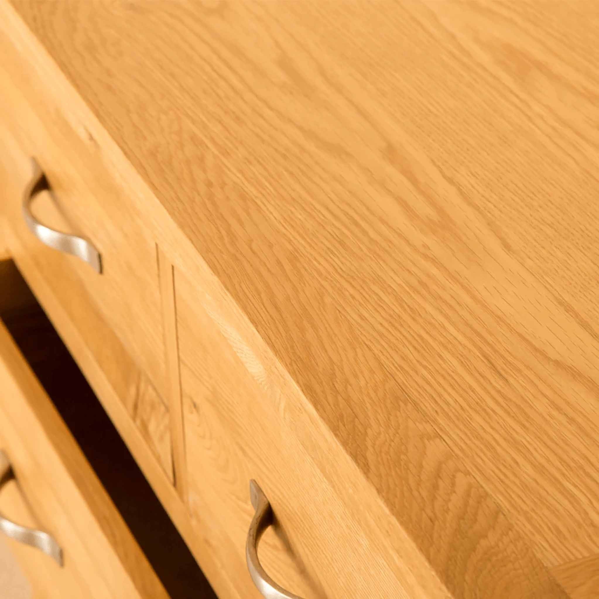 Newlyn Oak 2 over 3 Drawer Chest - Image 4