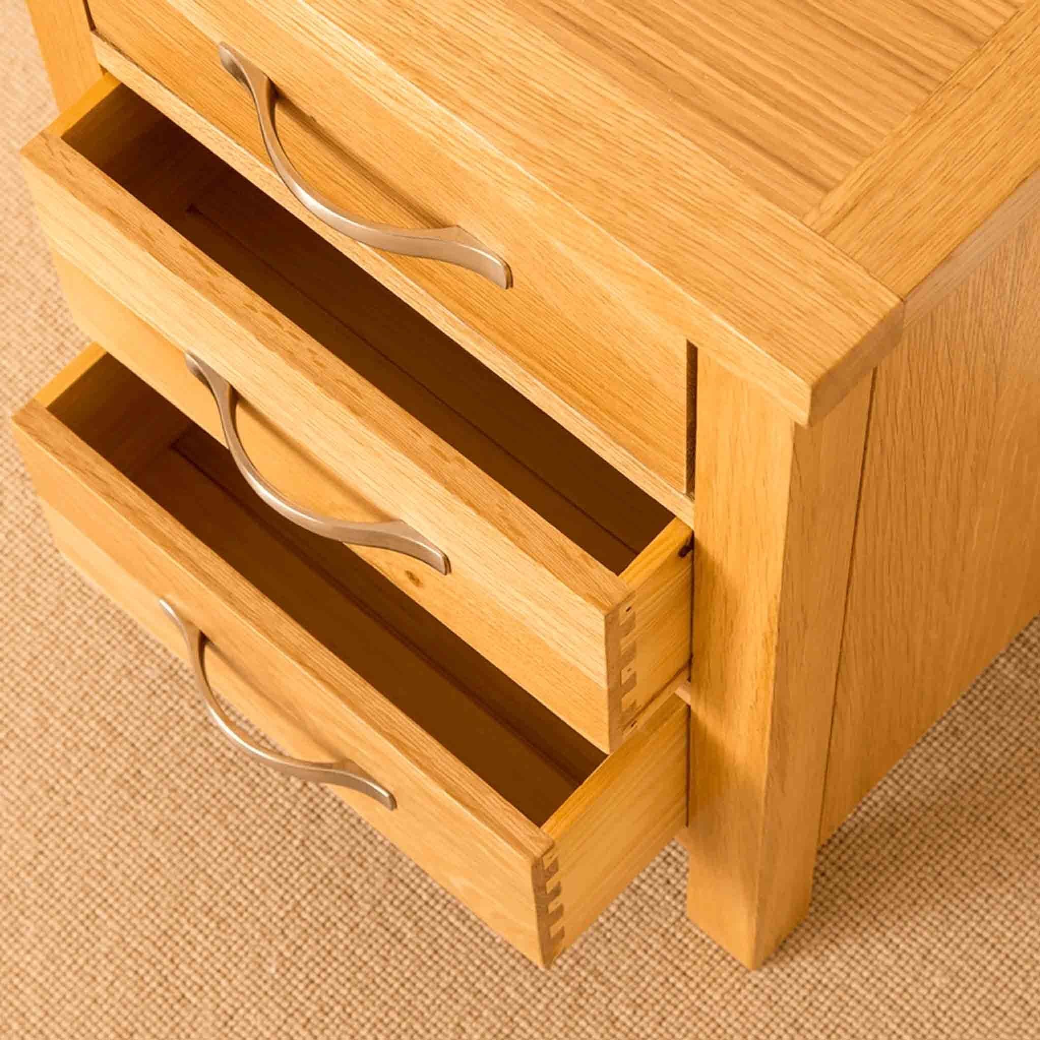 Newlyn Oak Bedside Table - Image 7