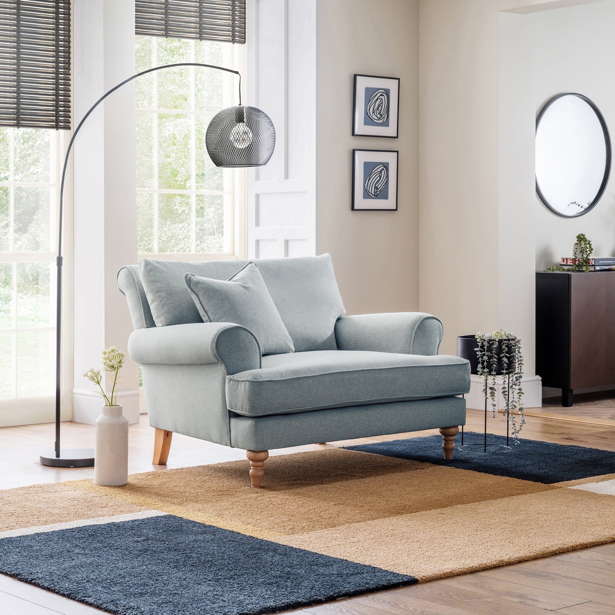 Norbury Snuggle Chair - Image 27