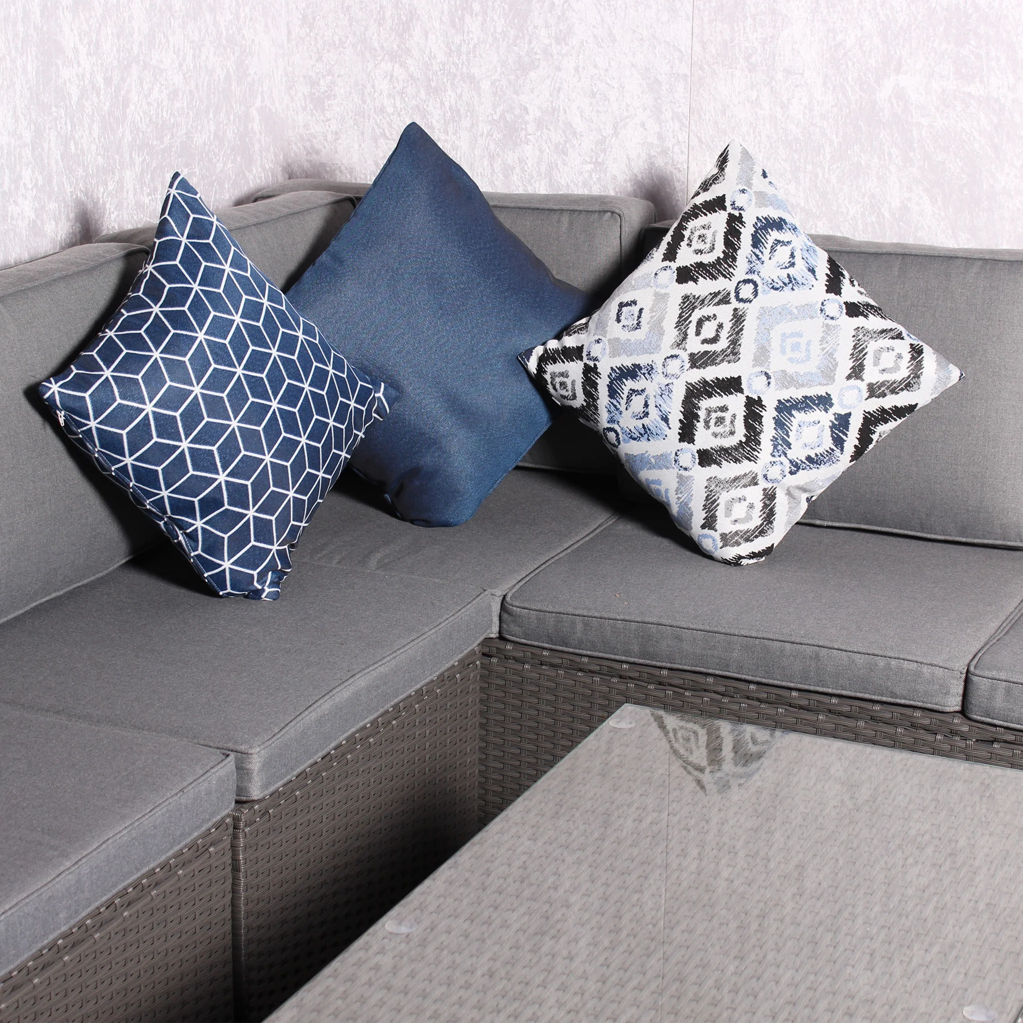 Outdoor Plain Scatter Cushion - Image 3