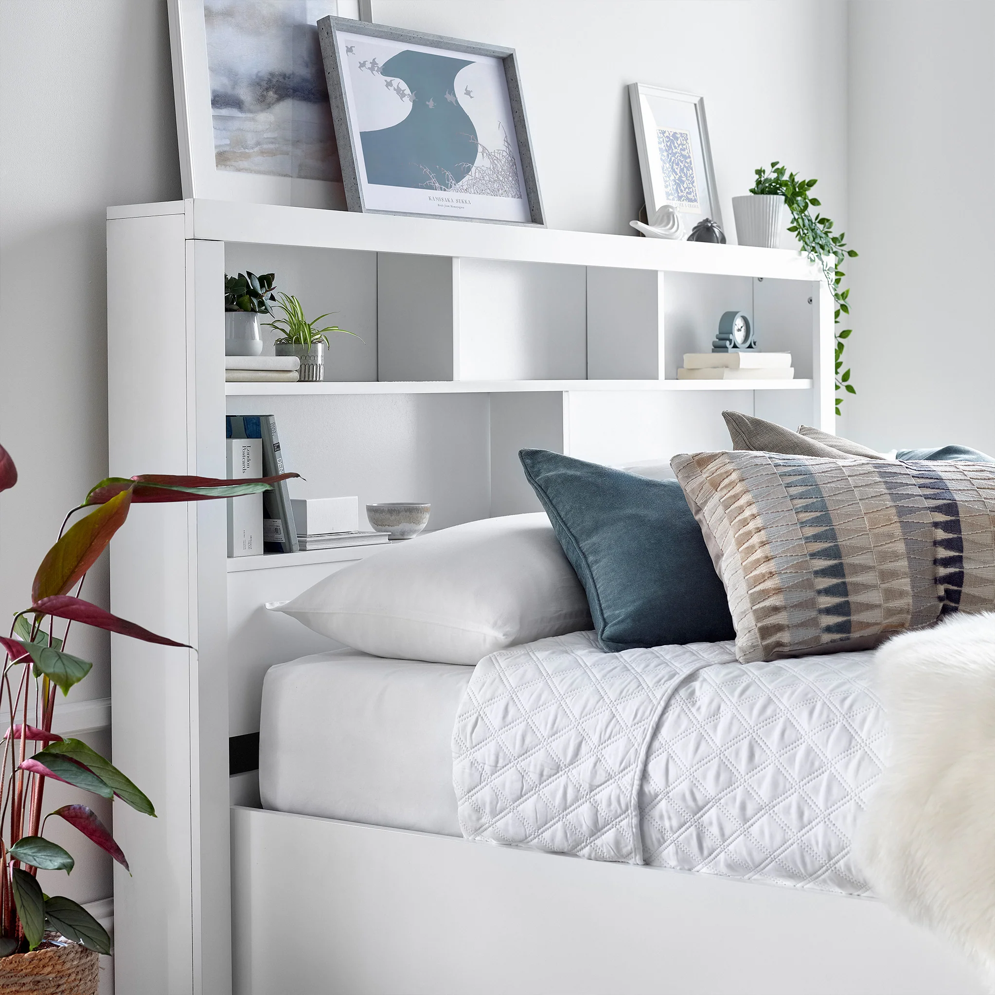 Parson Wooden Storage Ottoman Bed Frame - Image 4