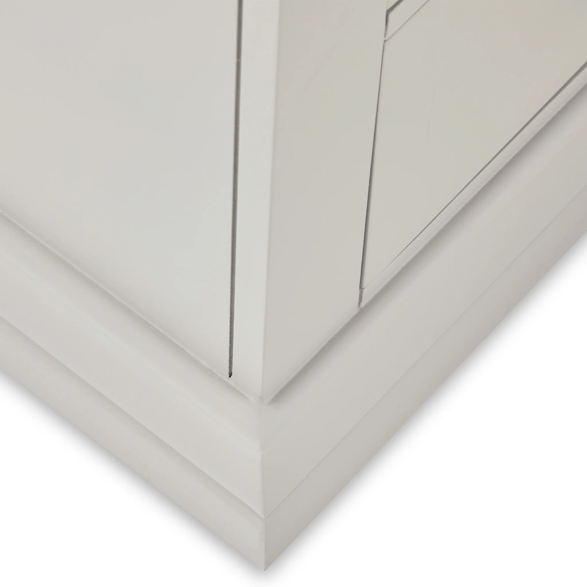 Porter 2 Over 3 Chest of Drawers - Image 9