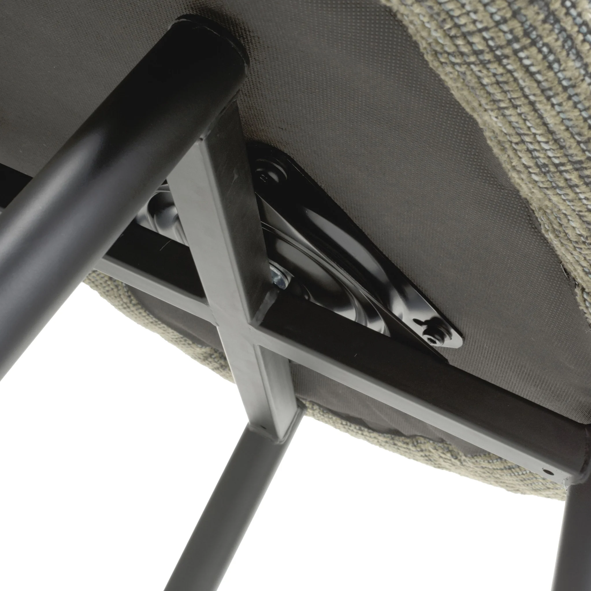 Pralie Swivel Chair - Image 6