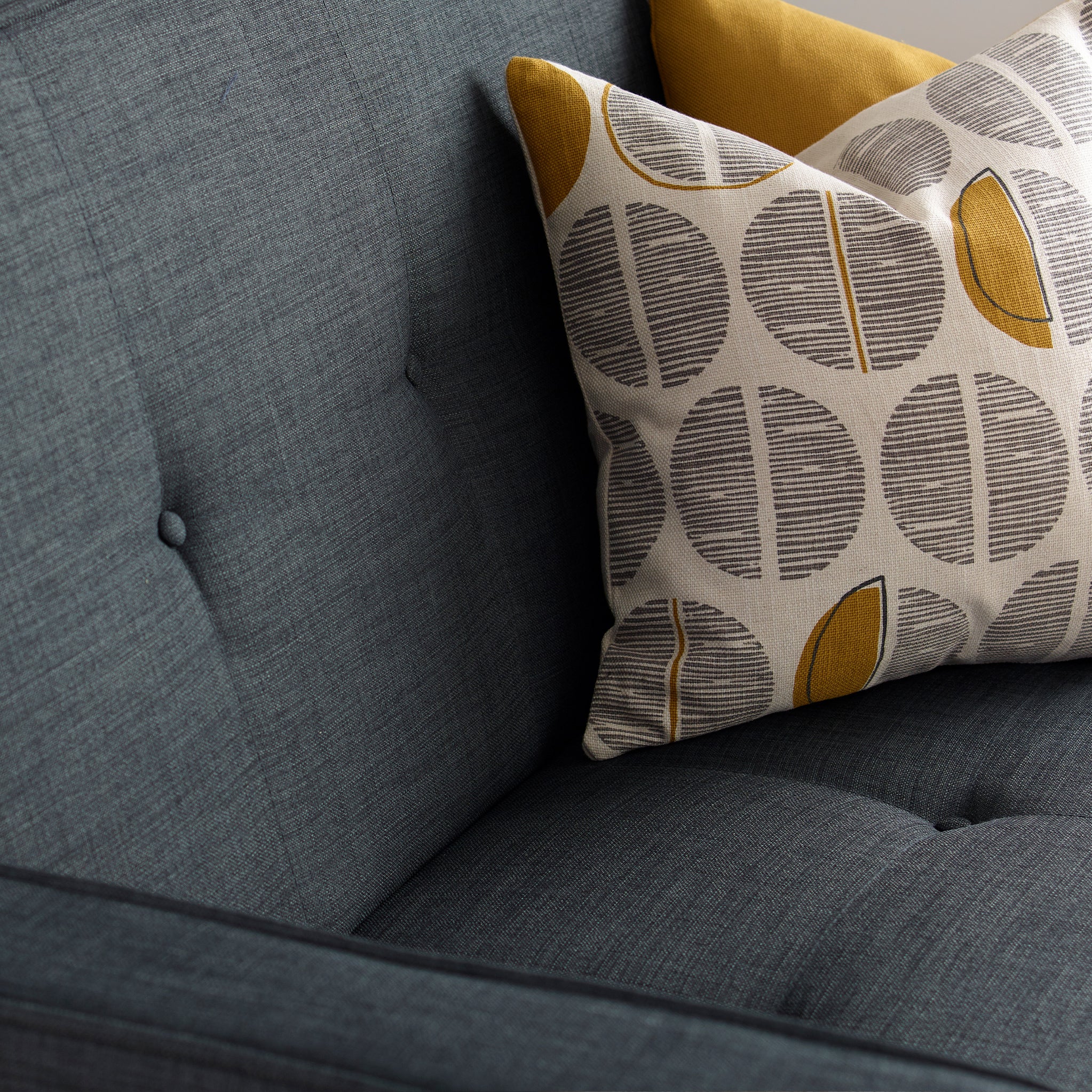 Prudi 2 Seater Sofa Bed - Image 5